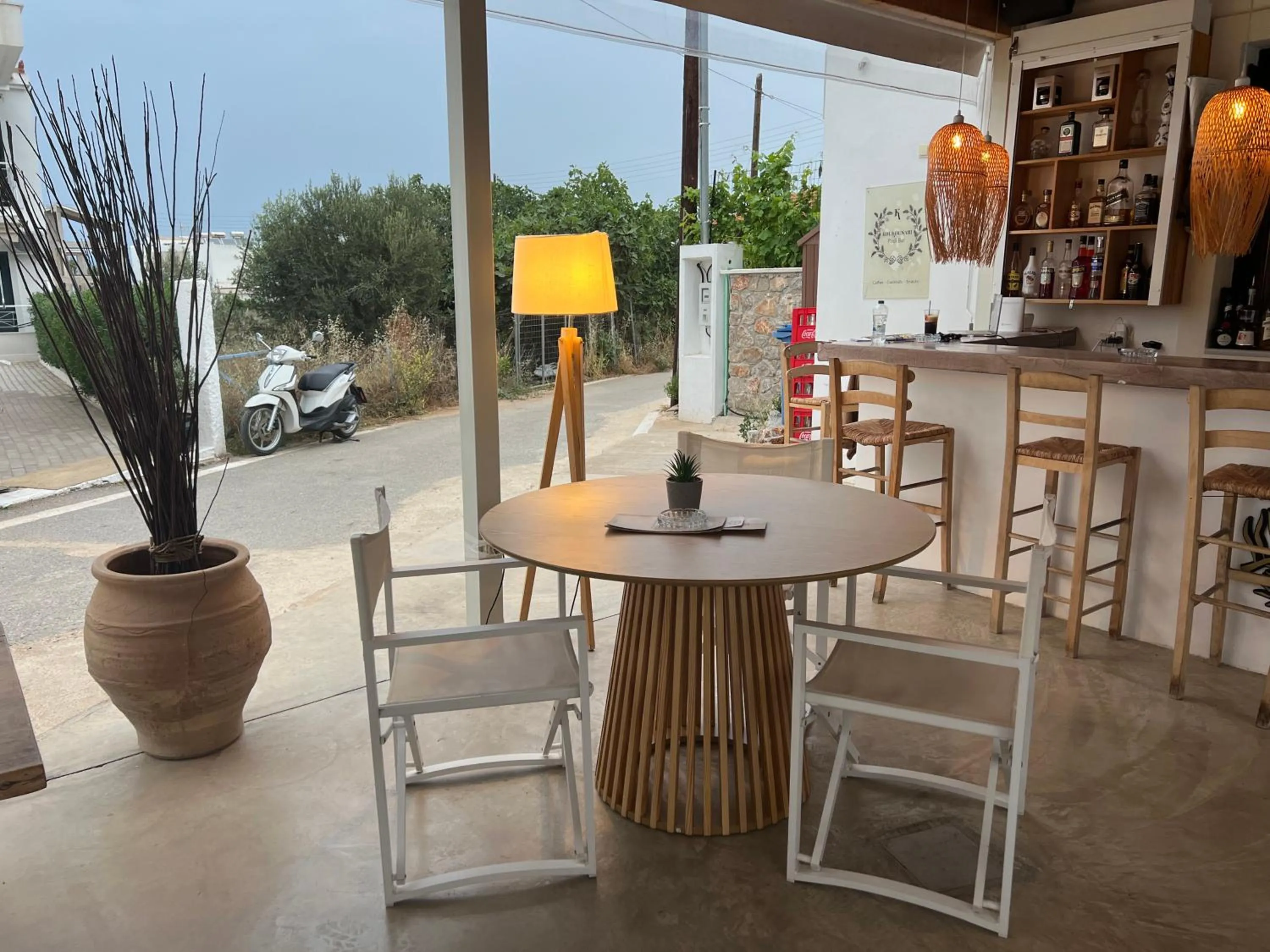 Koukounari Apartments