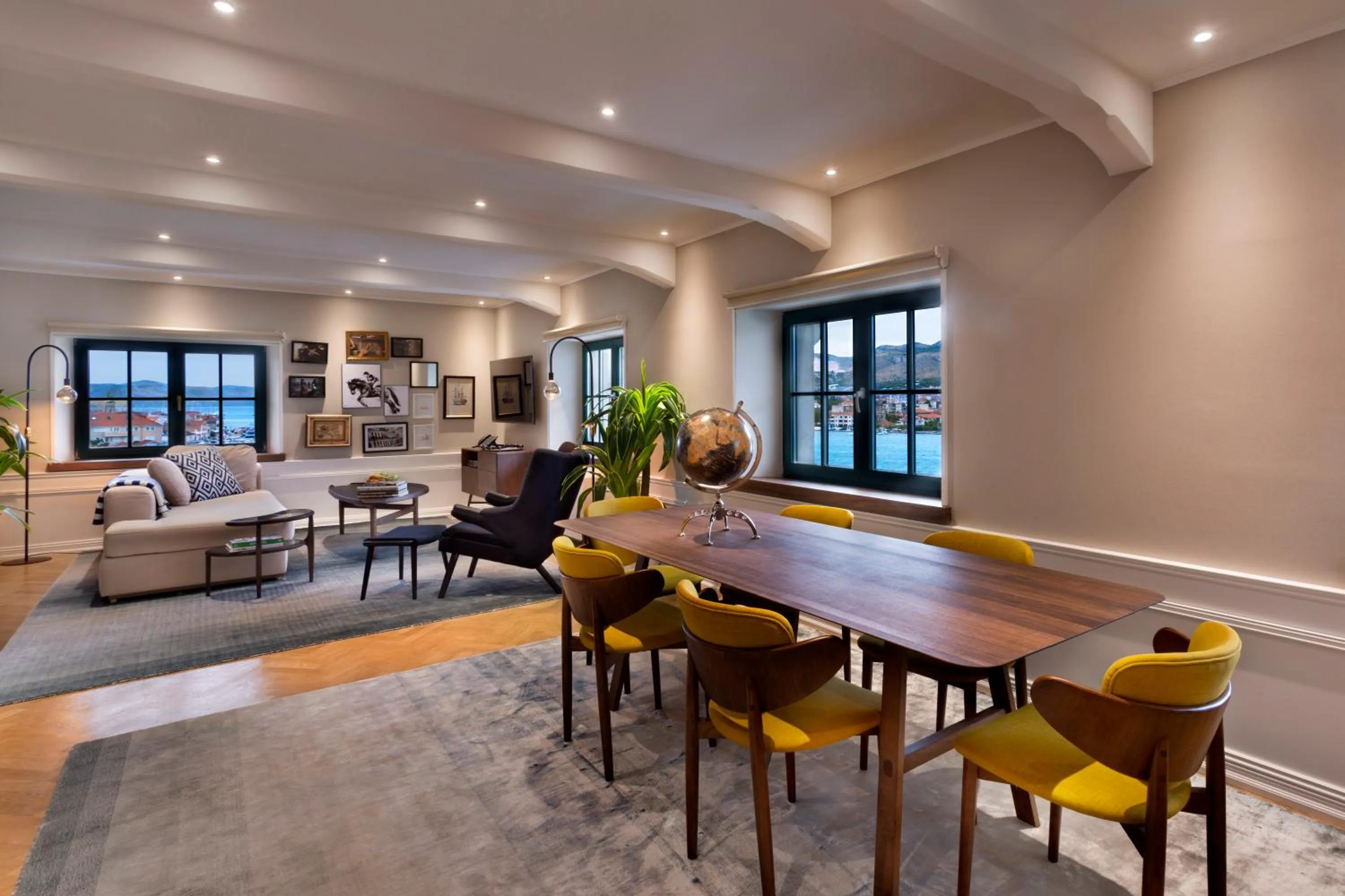 Dining area in Hotel Brown Beach House & Spa