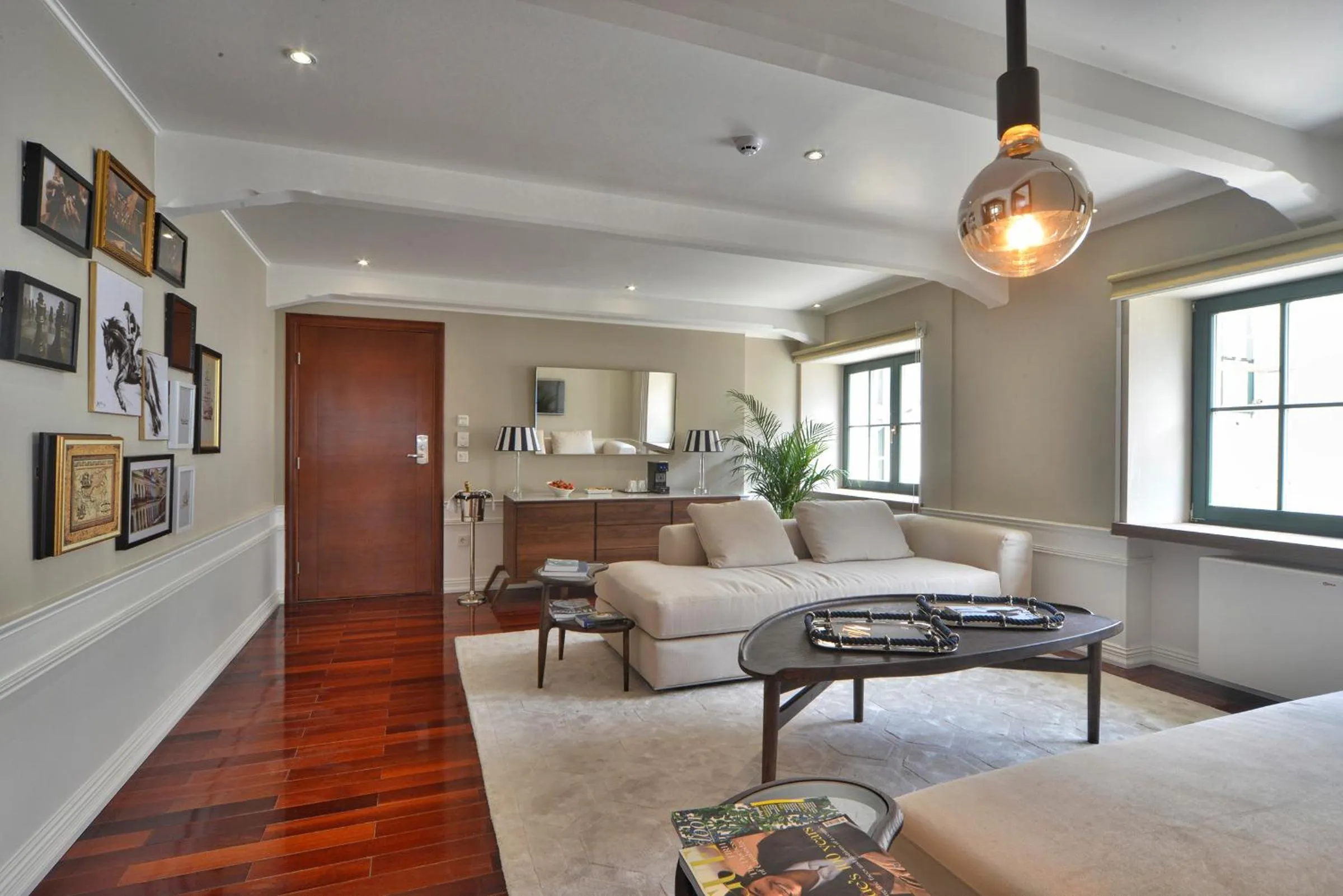 Day in Hotel Brown Beach House & Spa