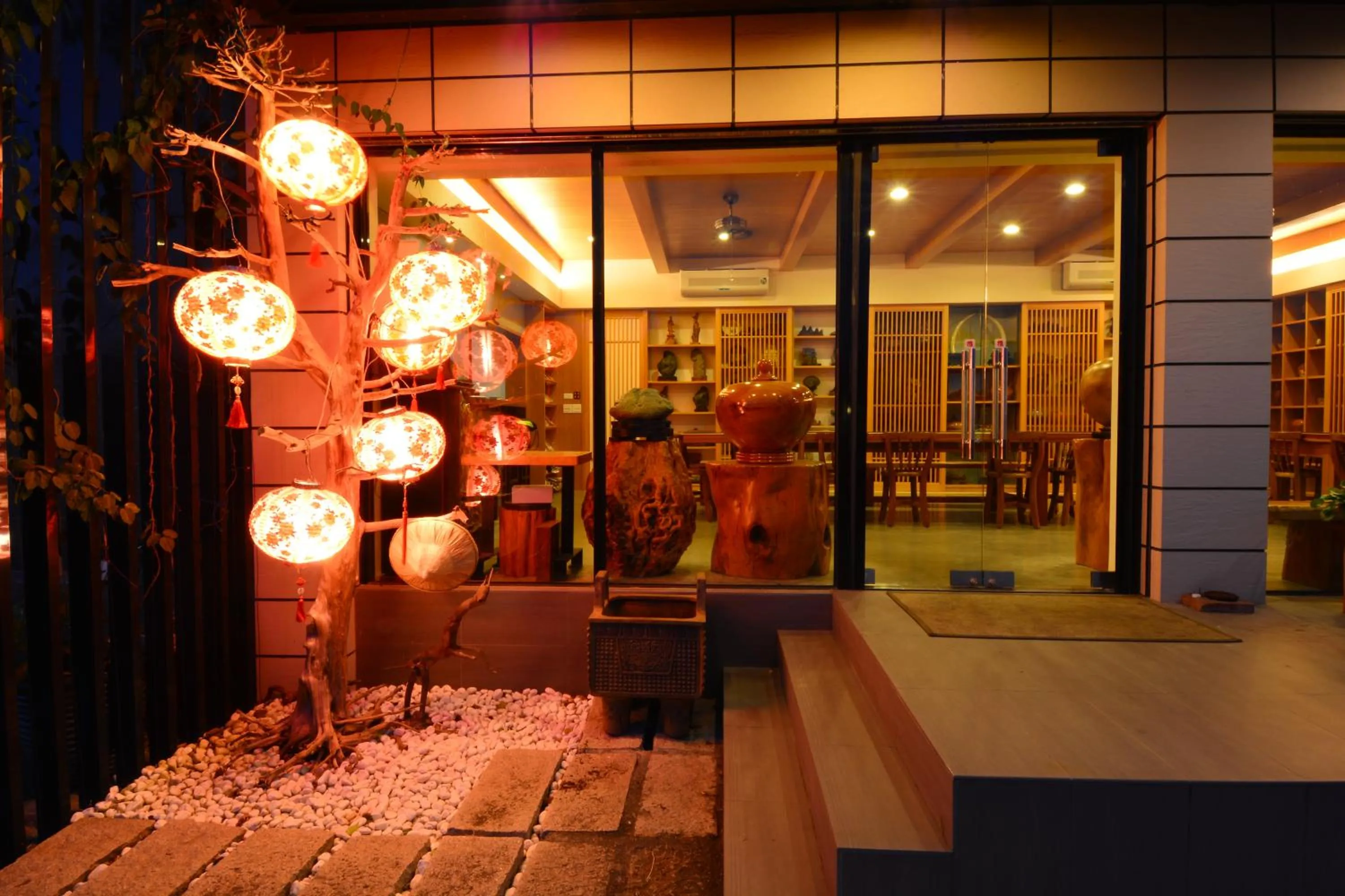 Facade/entrance in Simple Happiness B&B