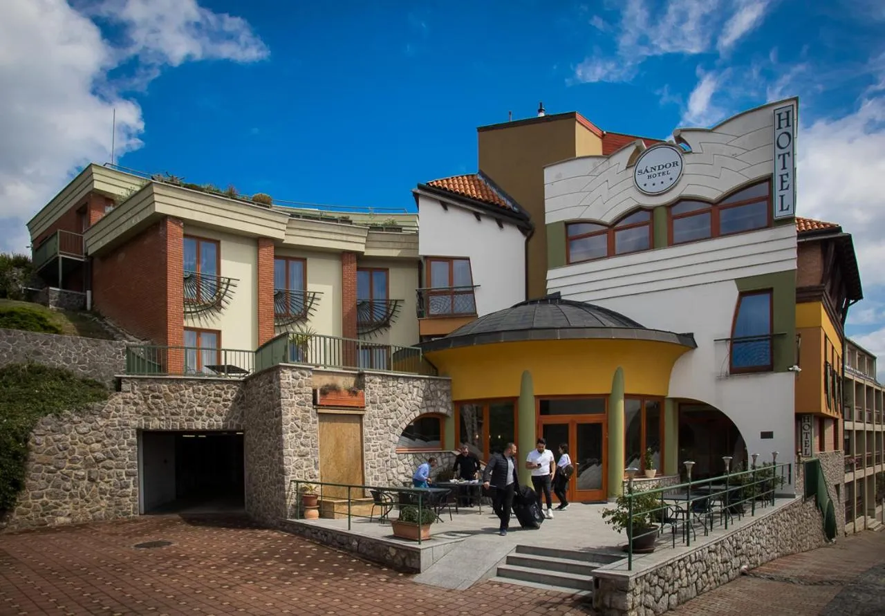 Property building in Sándor Hotel