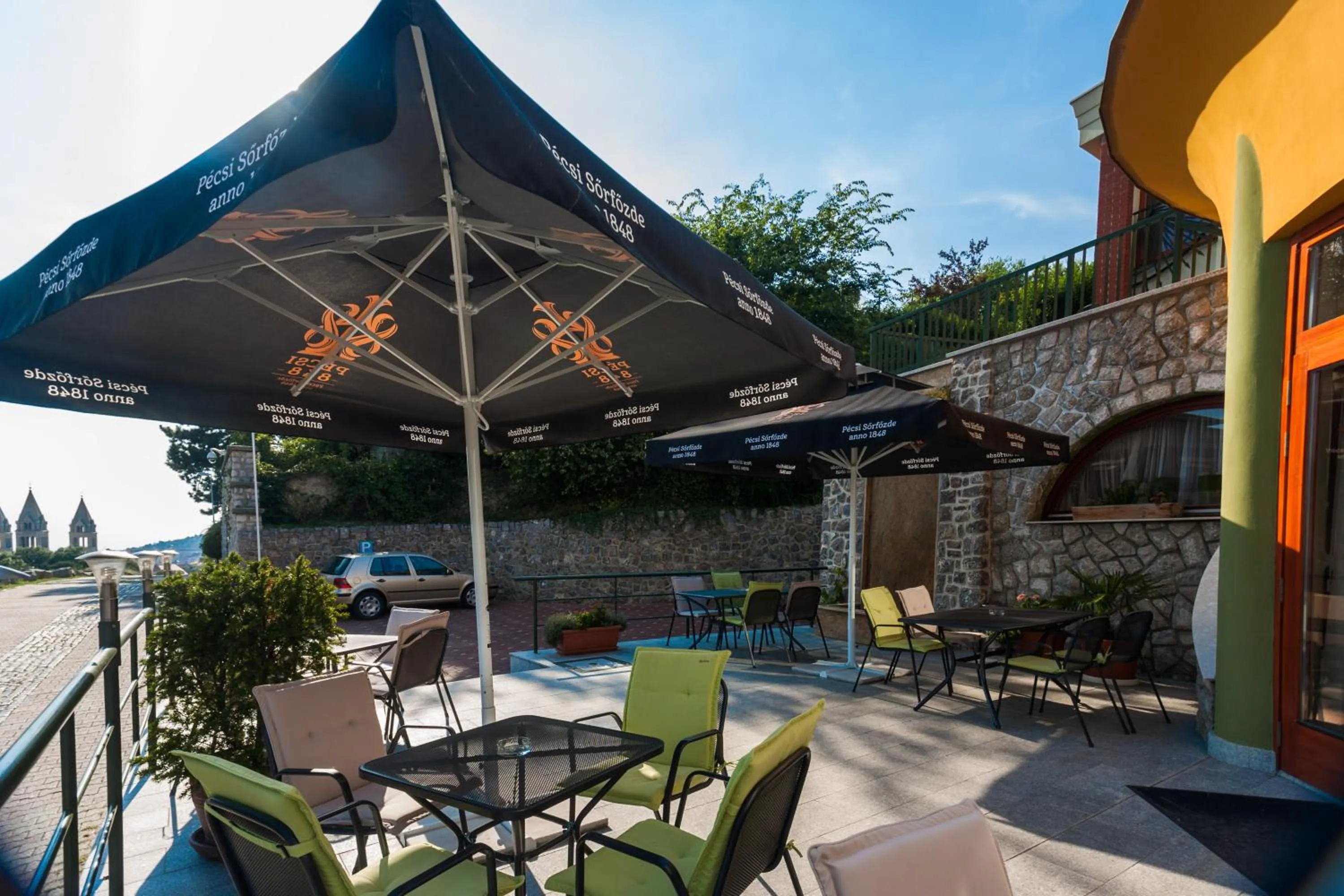 Balcony/Terrace in Sándor Hotel