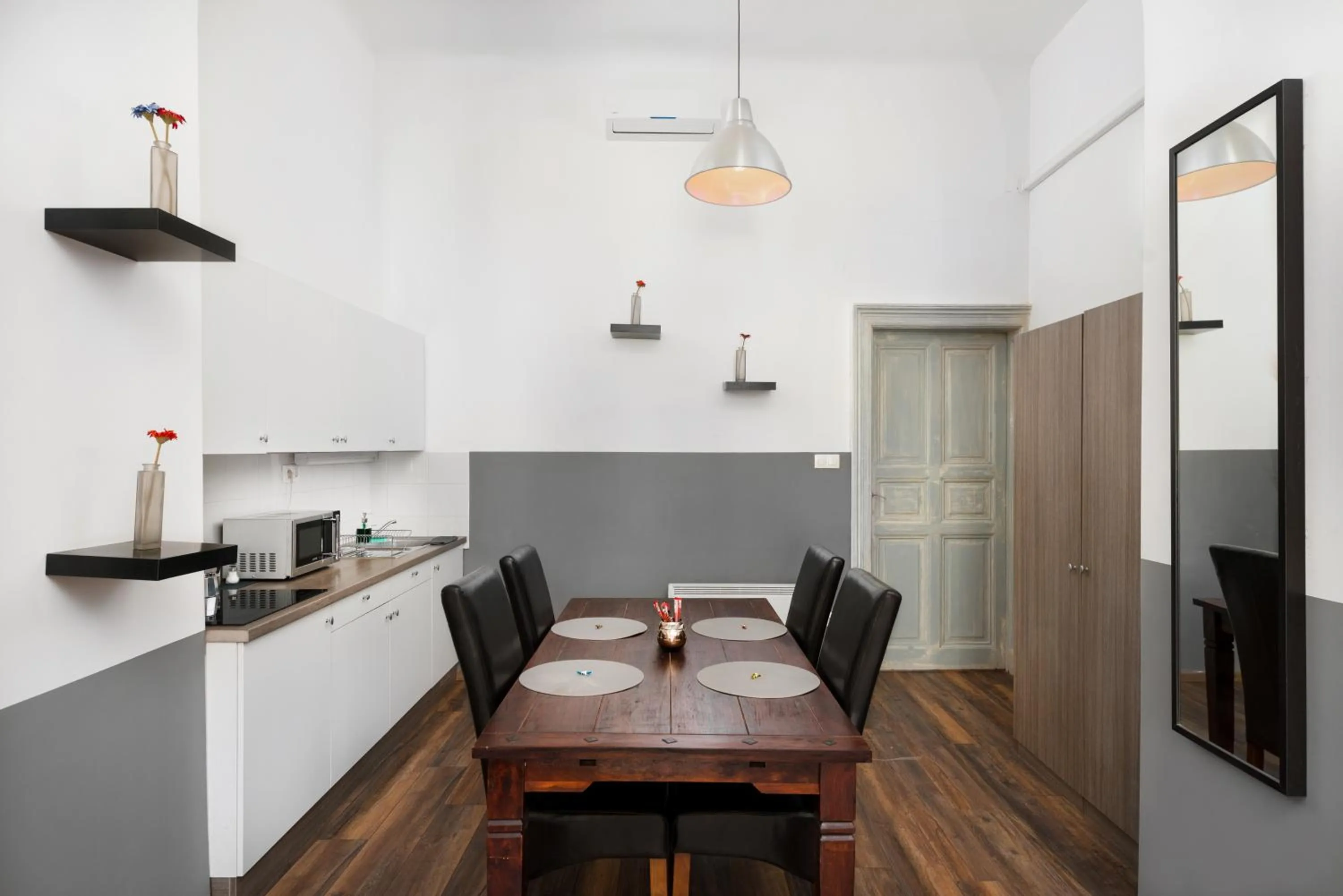 Kitchen or kitchenette in Karma Boutique Apartments