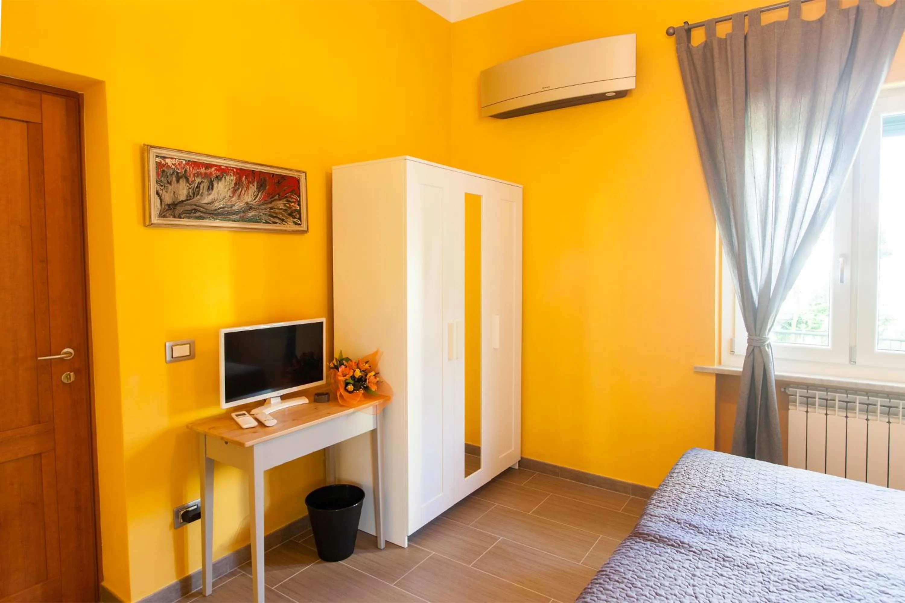 Photo of the whole room, Bed in La Casermina