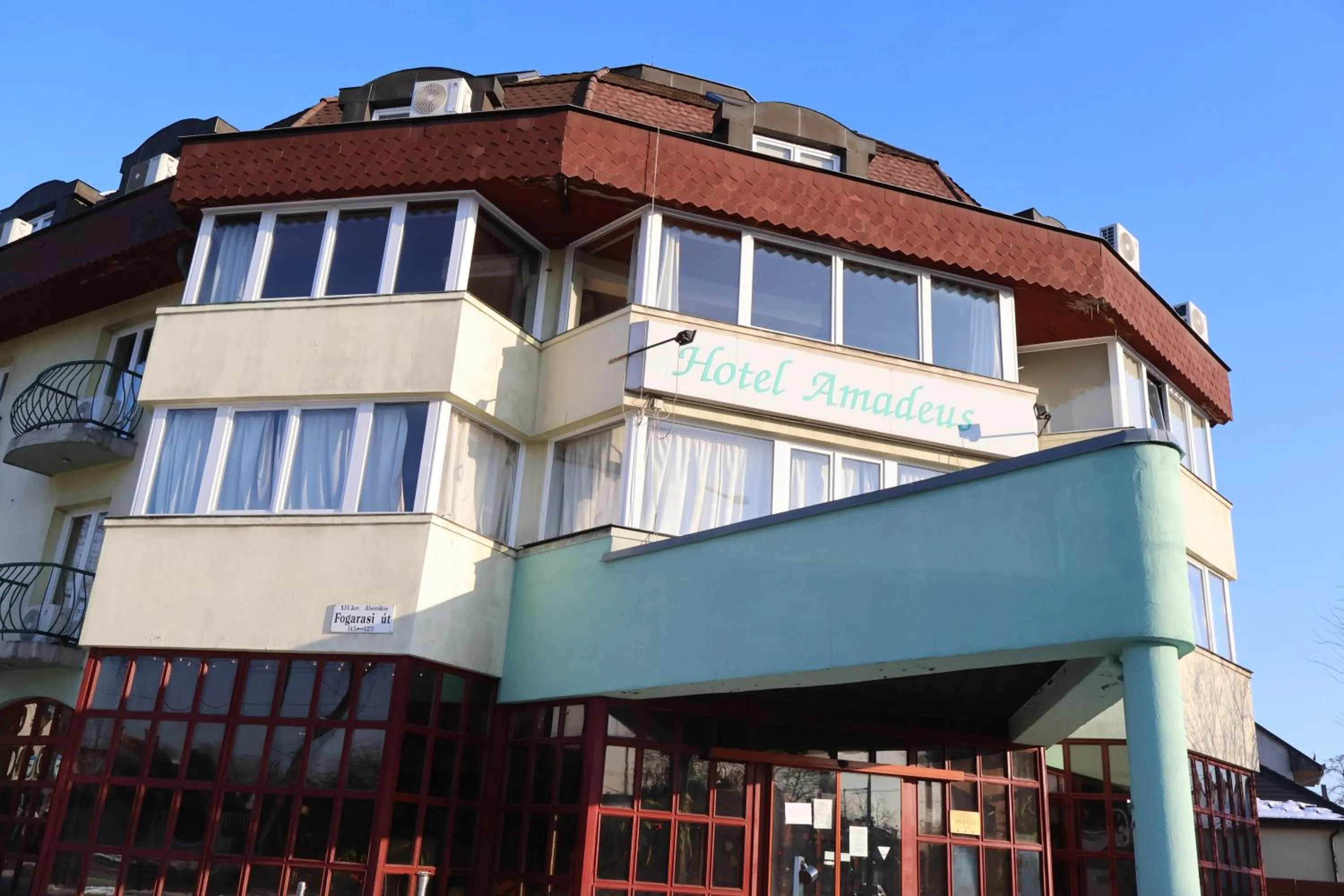 Property building in Hotel Amadeus