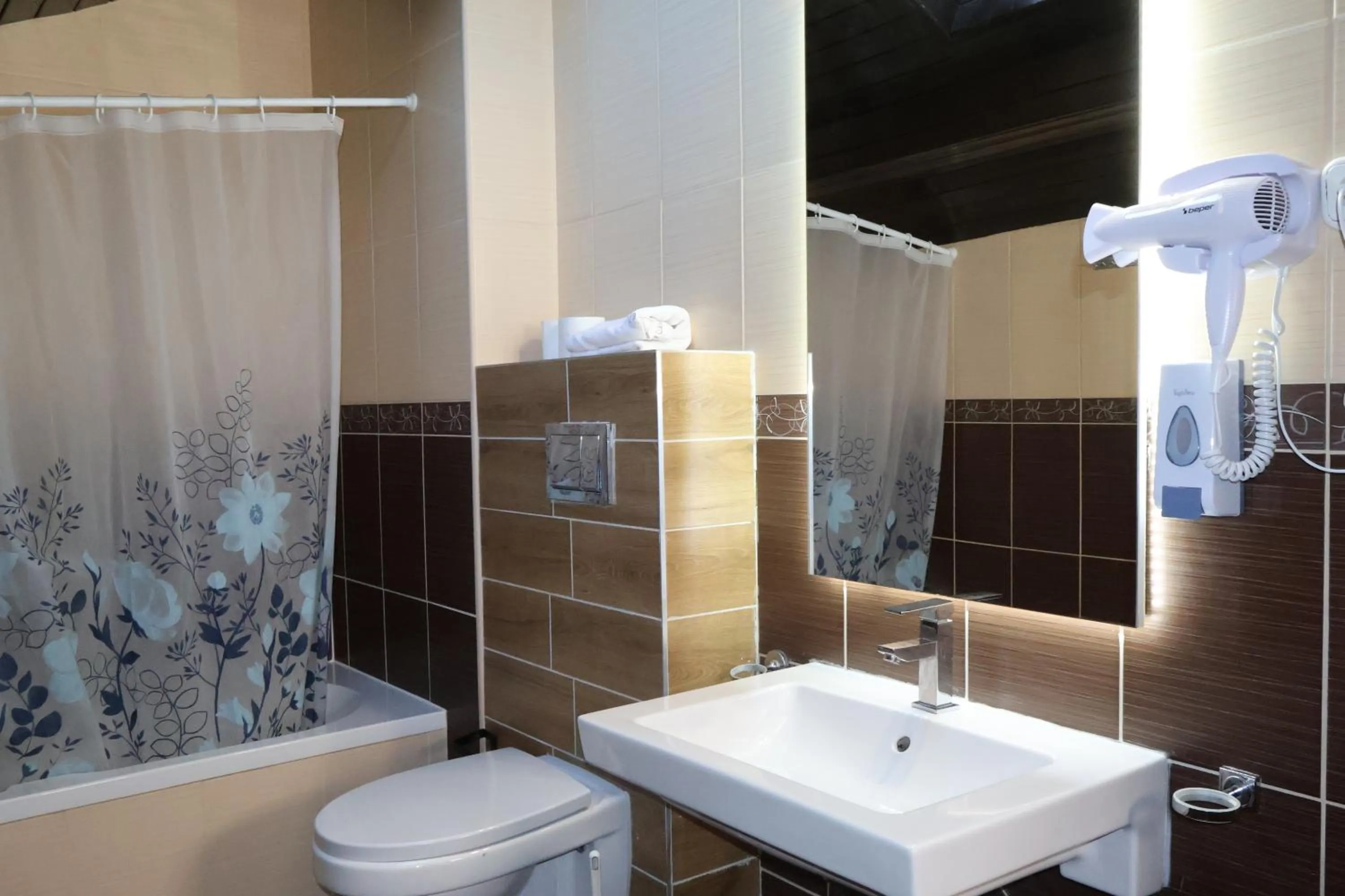 Bathroom in Hotel Amadeus