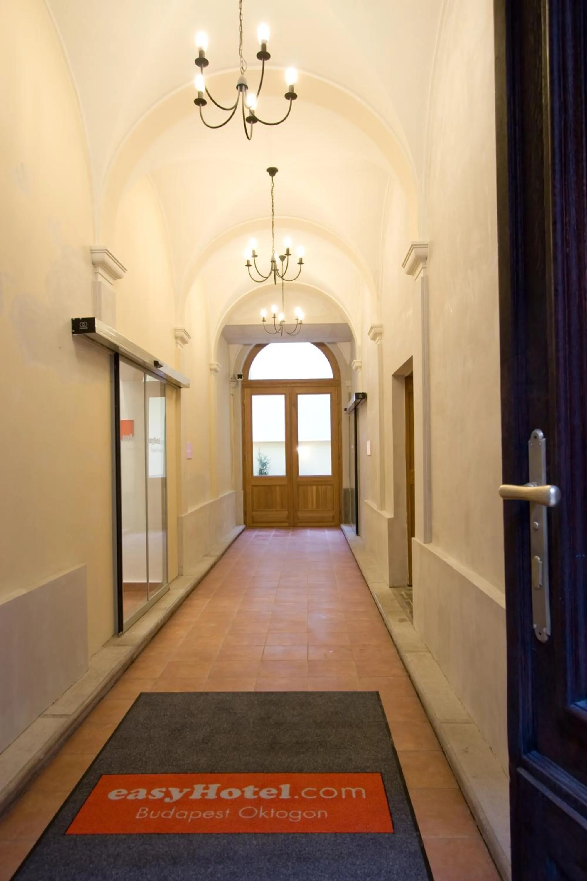 Facade/entrance in easyHotel Budapest Oktogon