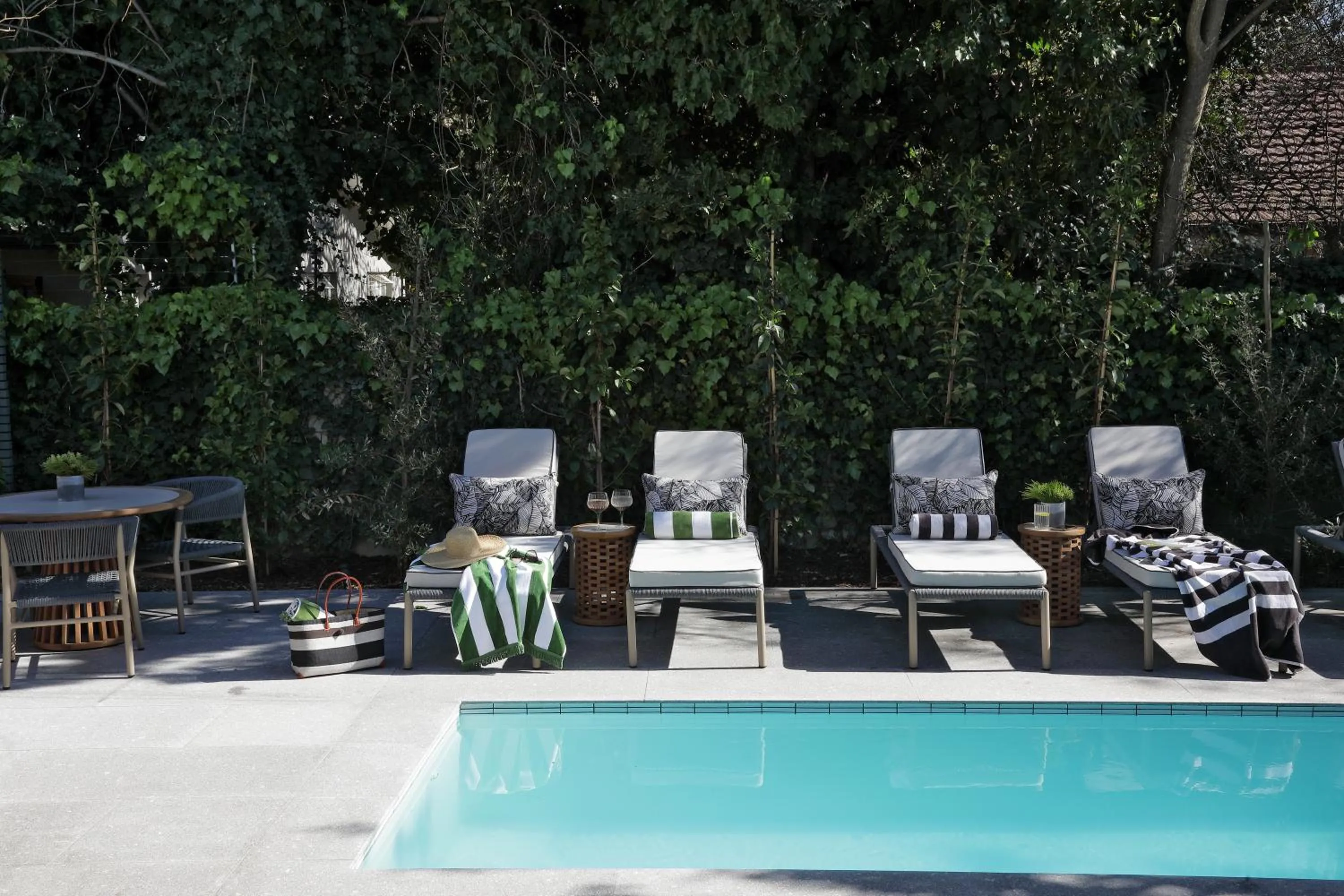 Day in Twice Central Guest House