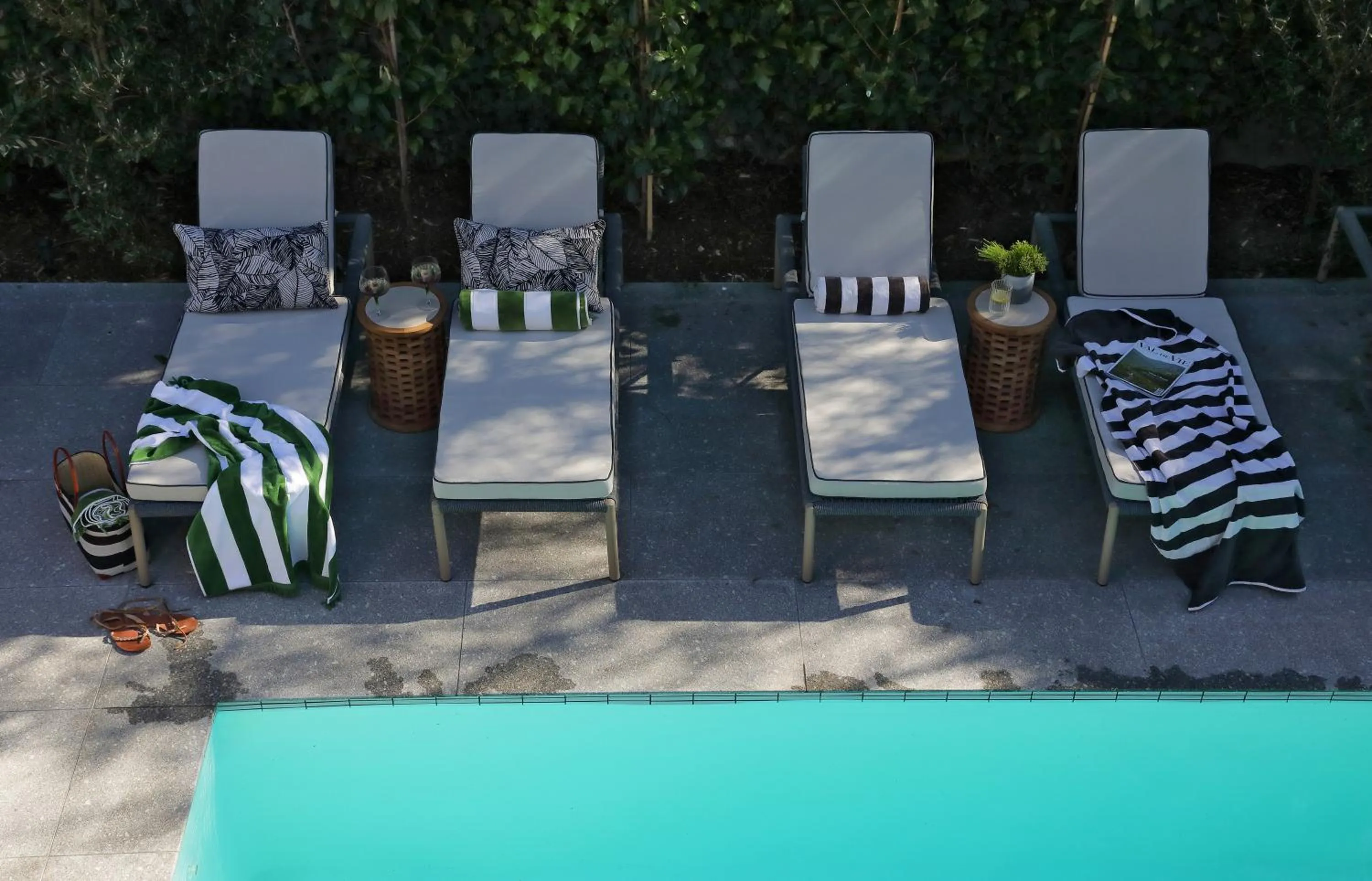 Swimming pool in Twice Central Guest House