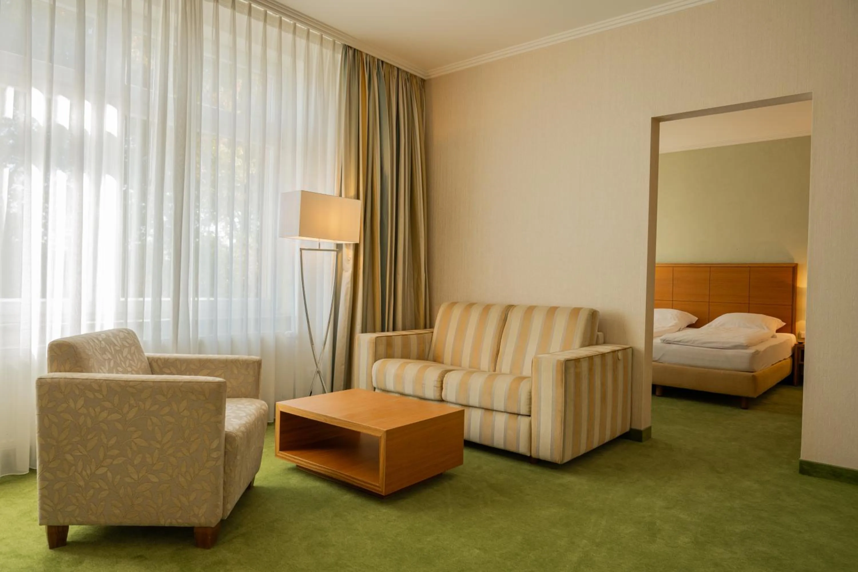 Photo of the whole room, Bed in Gästehaus Heinrich Schüchtermann