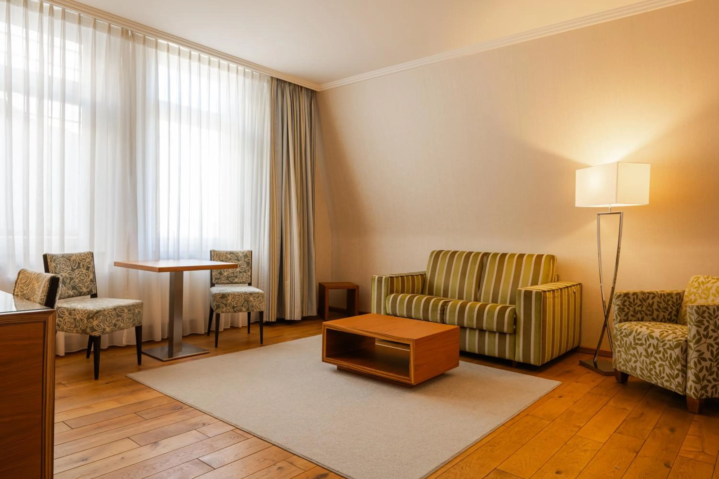 Photo of the whole room in Gästehaus Heinrich Schüchtermann