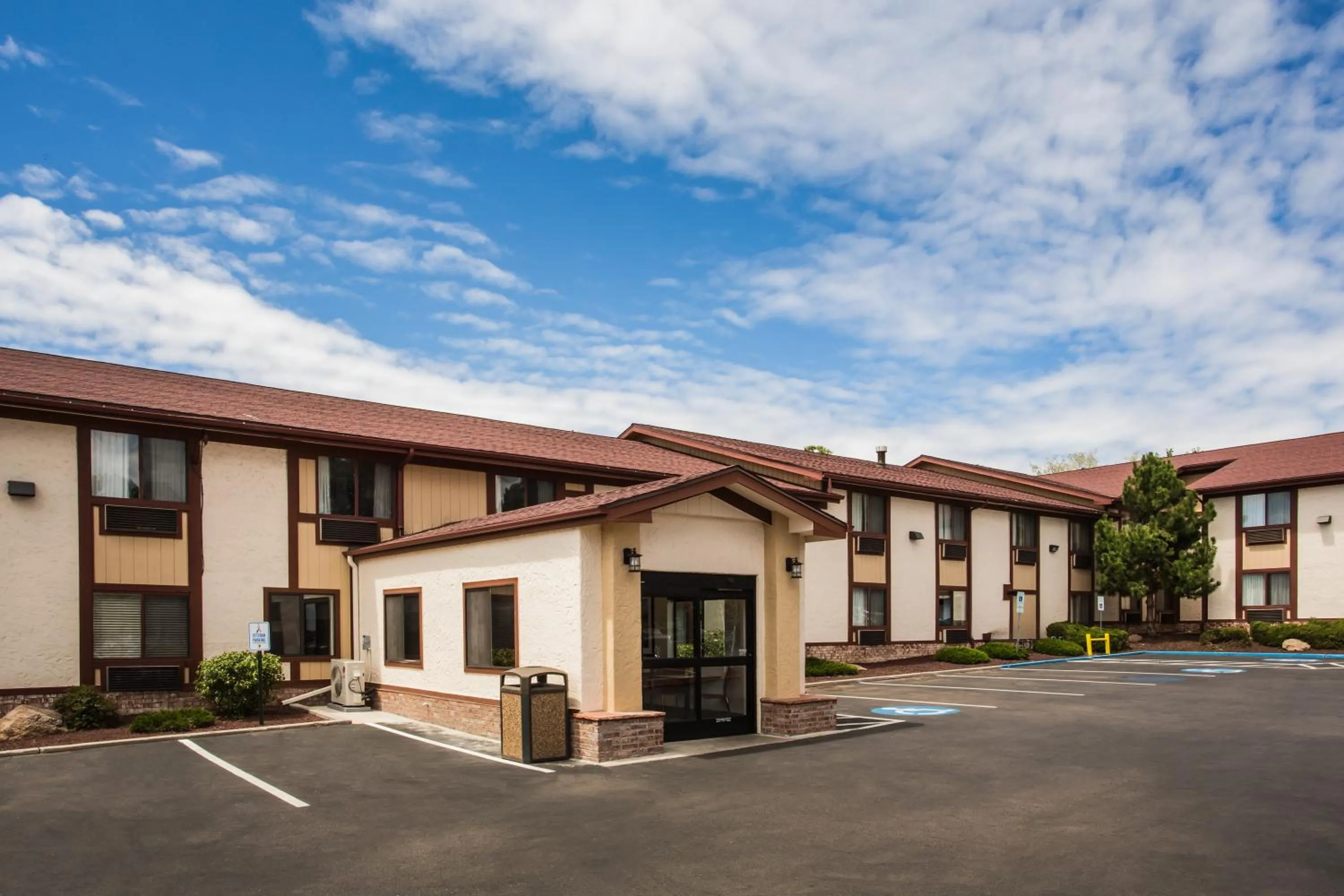 Property building in Super 8 by Wyndham Flagstaff