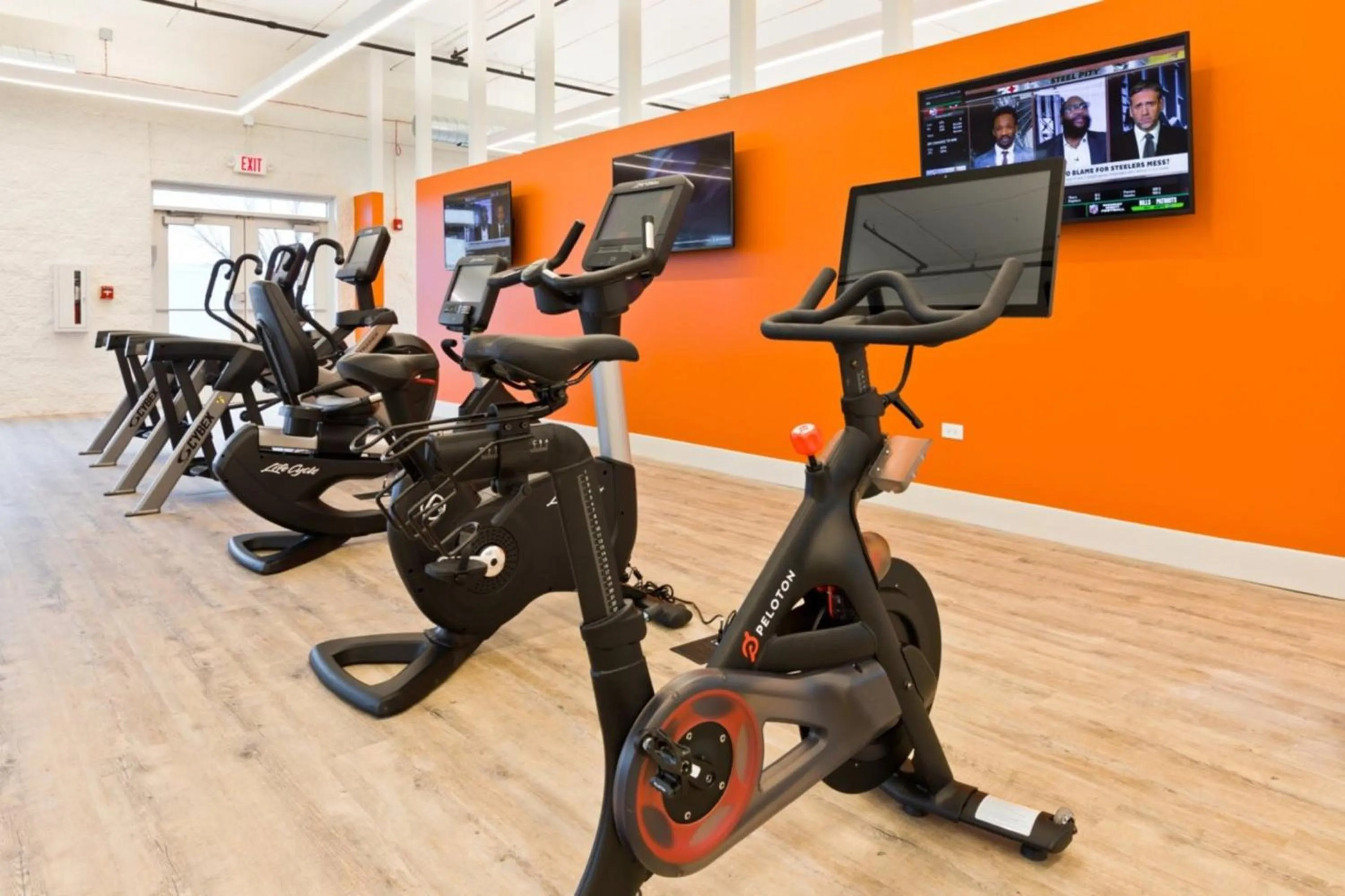 Fitness centre/facilities in EVEN Hotel Chicago - Tinley Park - Convention Center by IHG
