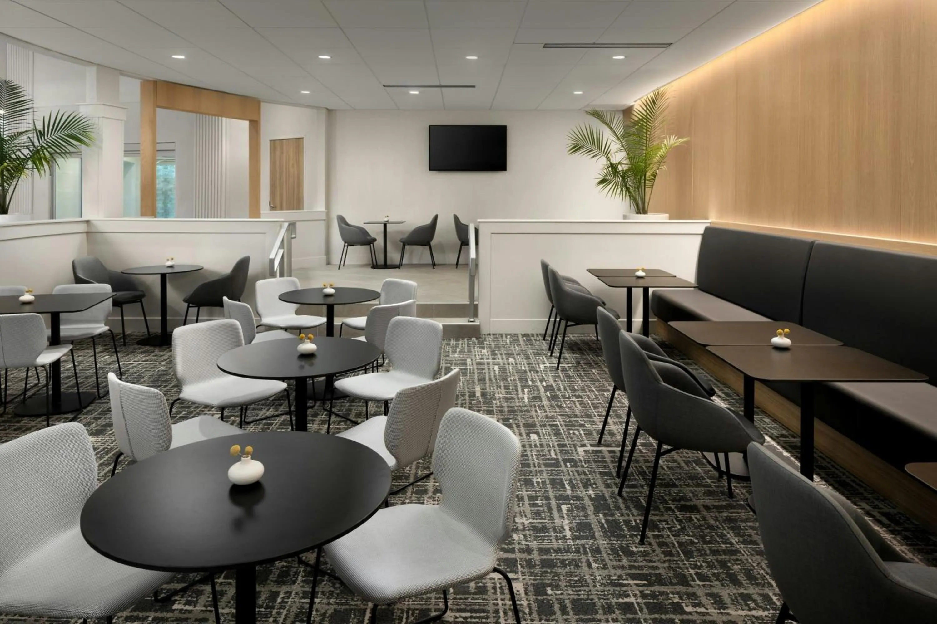 Kitchen or kitchenette in AC Hotel by Marriott Portland Lake Oswego