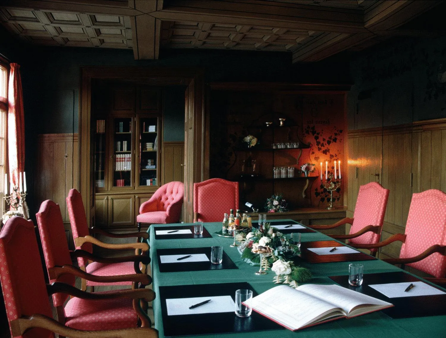 Business facilities in Herrenhaus von Löw