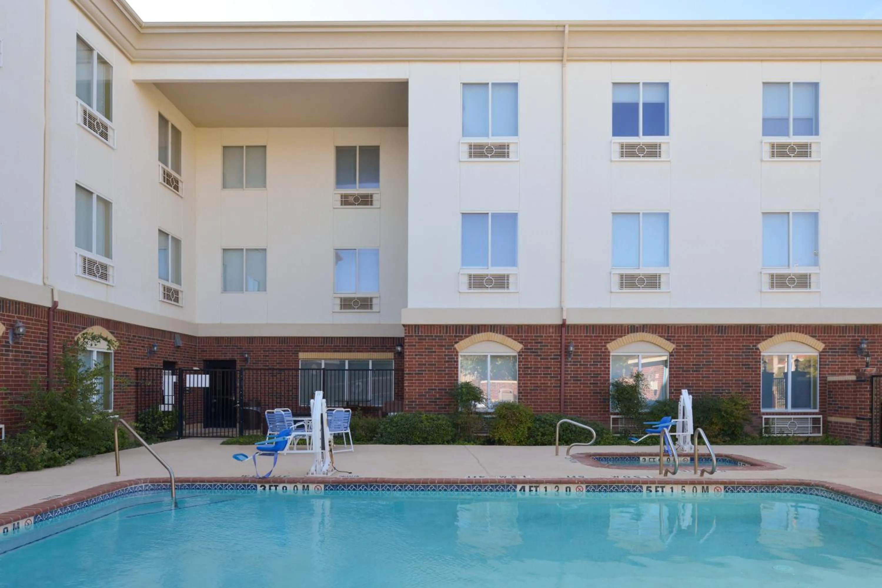 Swimming pool in Holiday Inn Express Hotel & Suites Abilene Mall South by IHG