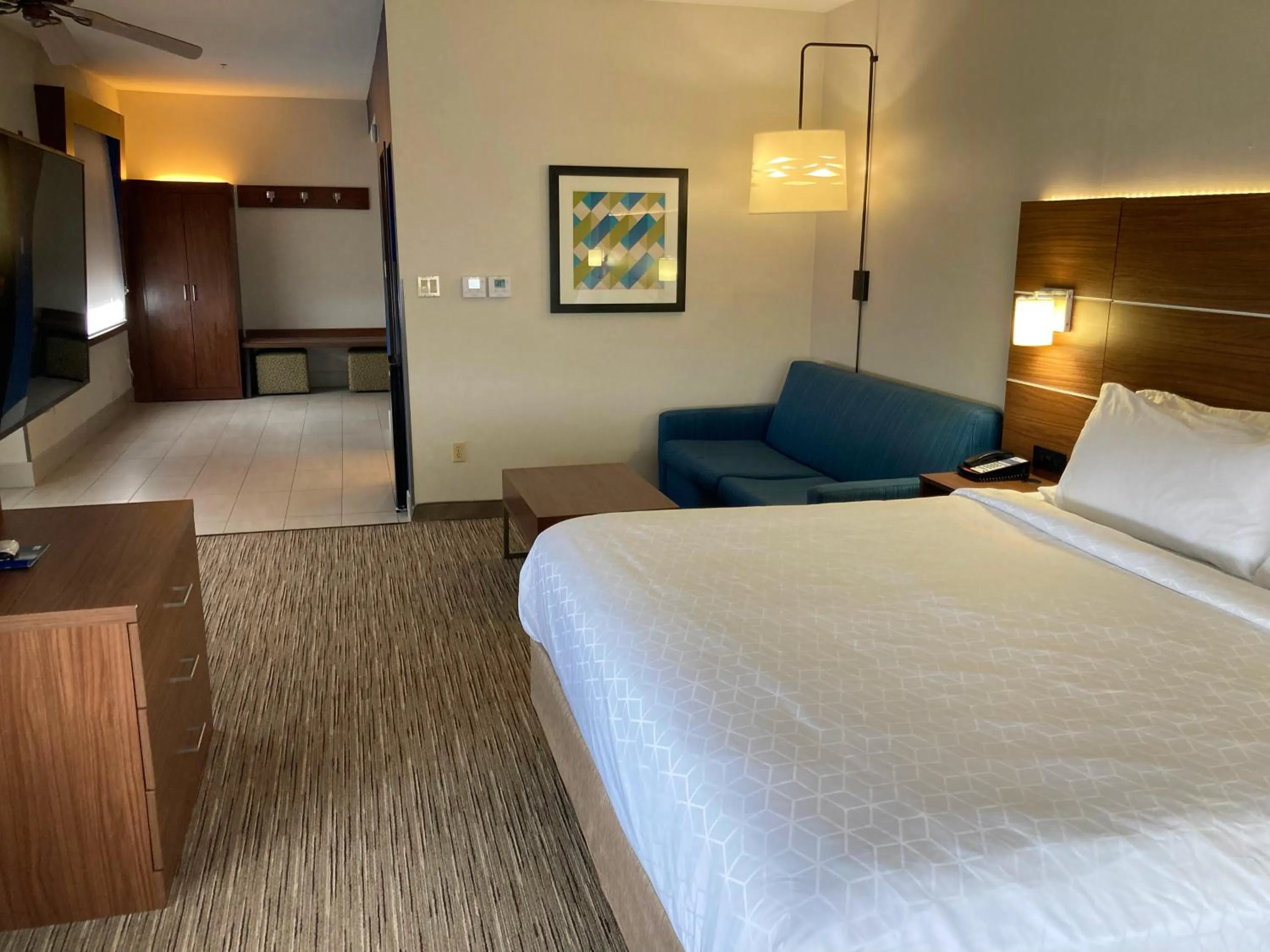 Bed in Holiday Inn Express Hotel & Suites Abilene Mall South by IHG