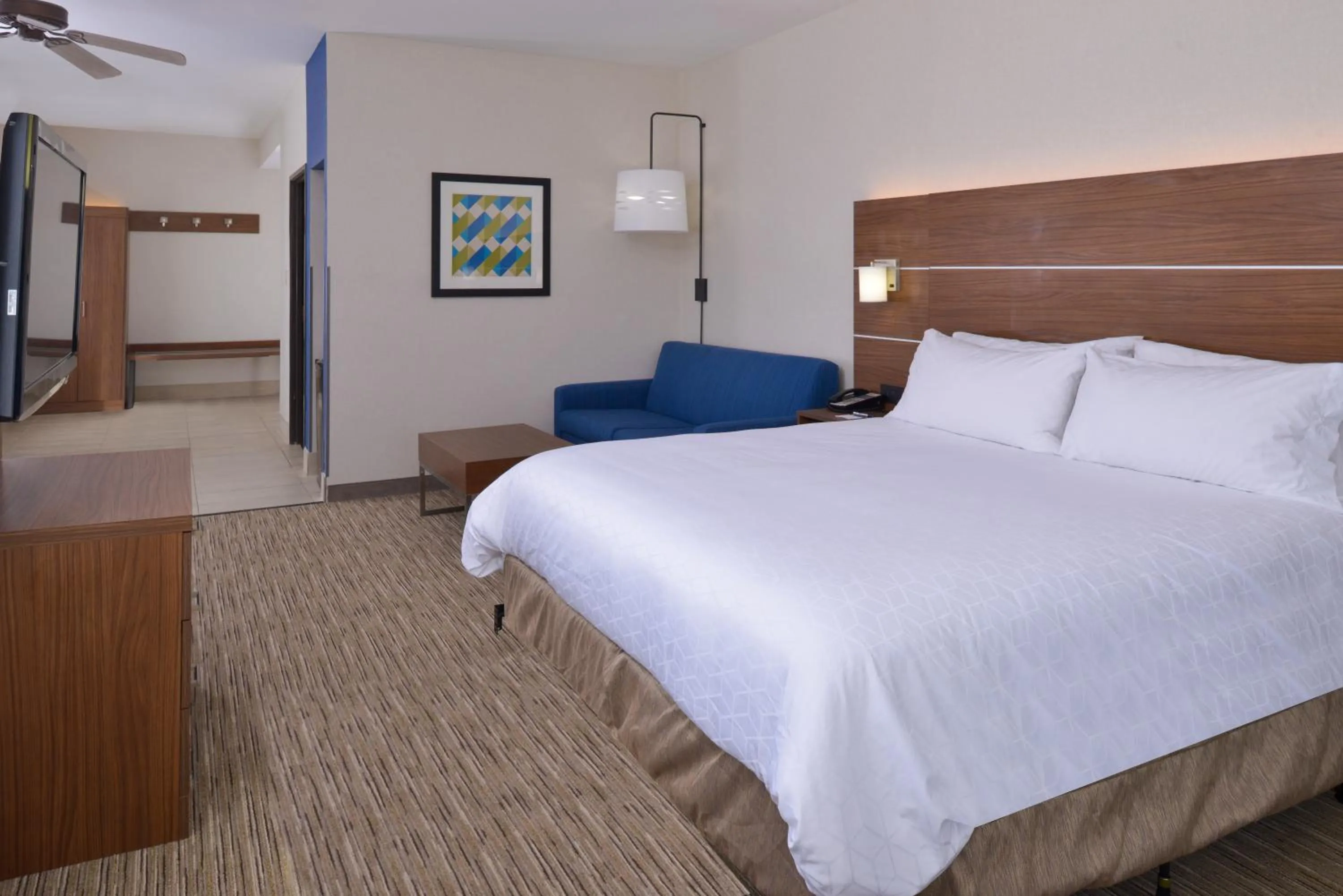 Photo of the whole room, Bed in Holiday Inn Express Hotel & Suites Abilene Mall South by IHG