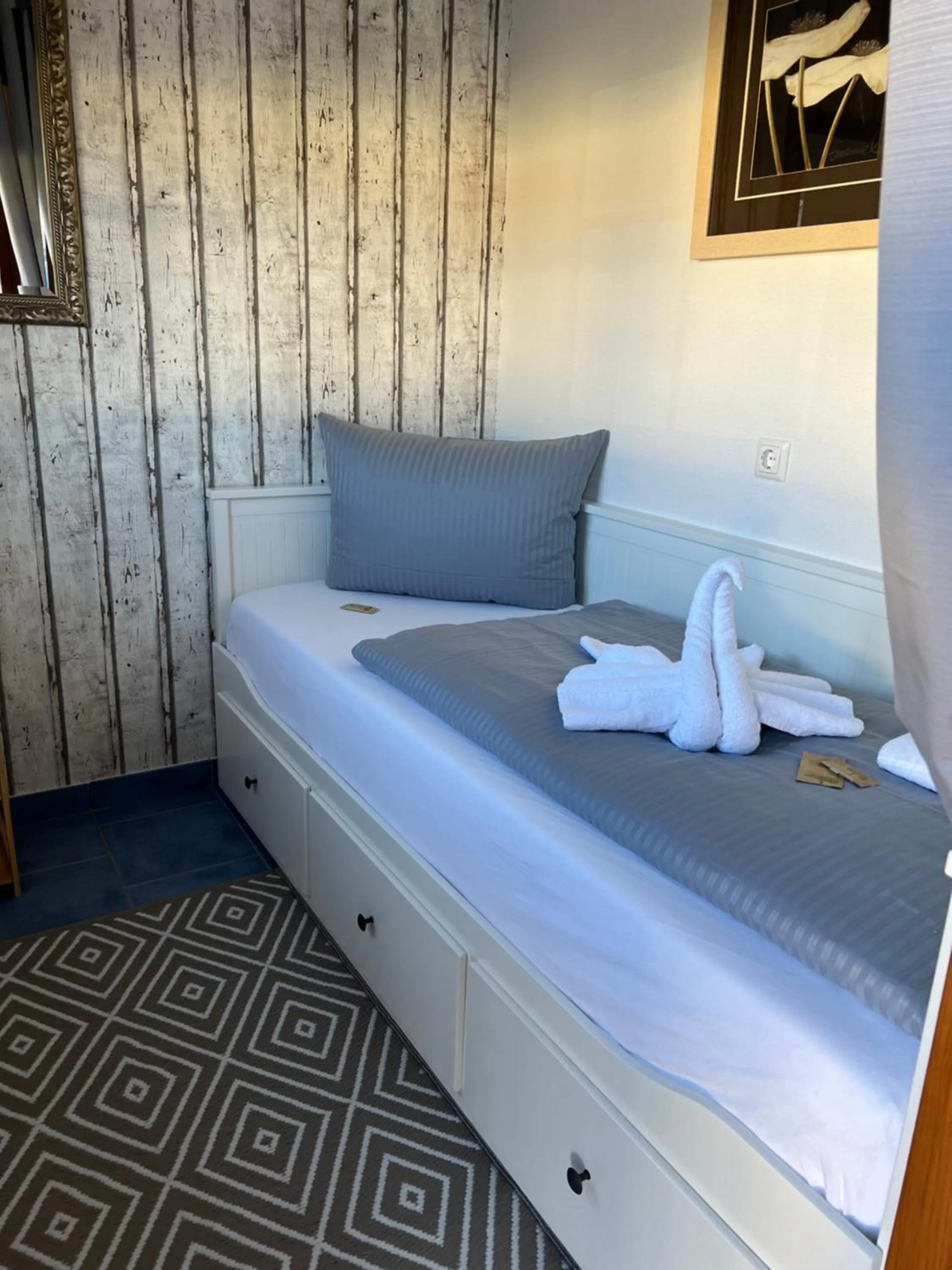 Bedroom, Bed in Schloss Kirchham Appartement - & Wellnessanlage