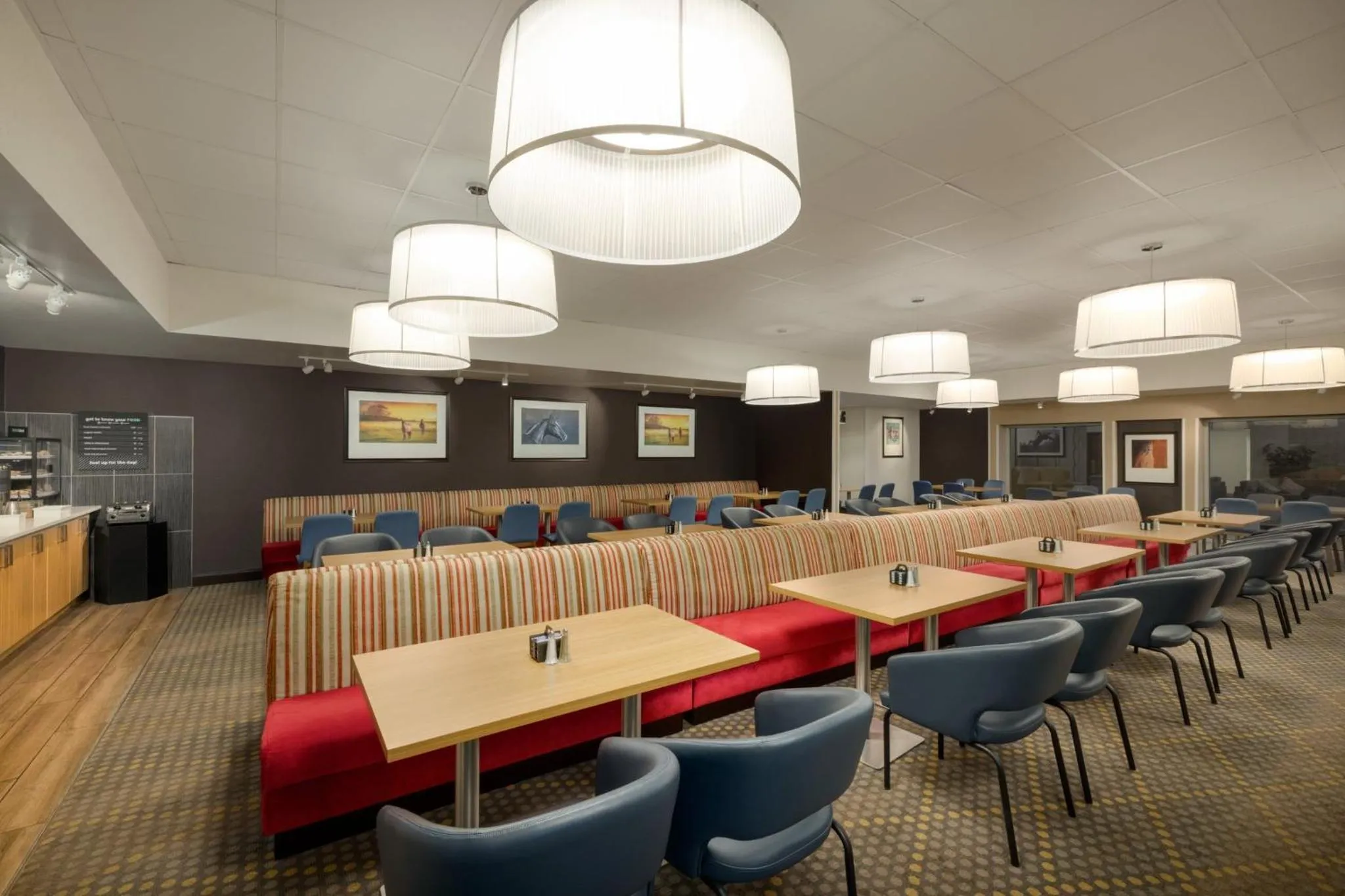 Breakfast in Holiday Inn Louisville East - Hurstbourne by IHG