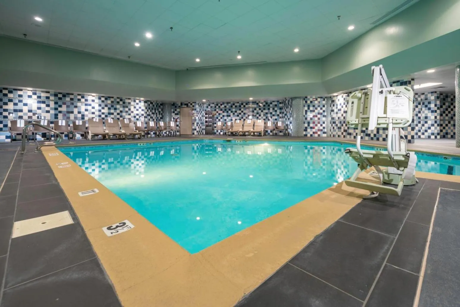 Swimming pool in Holiday Inn Louisville East - Hurstbourne by IHG