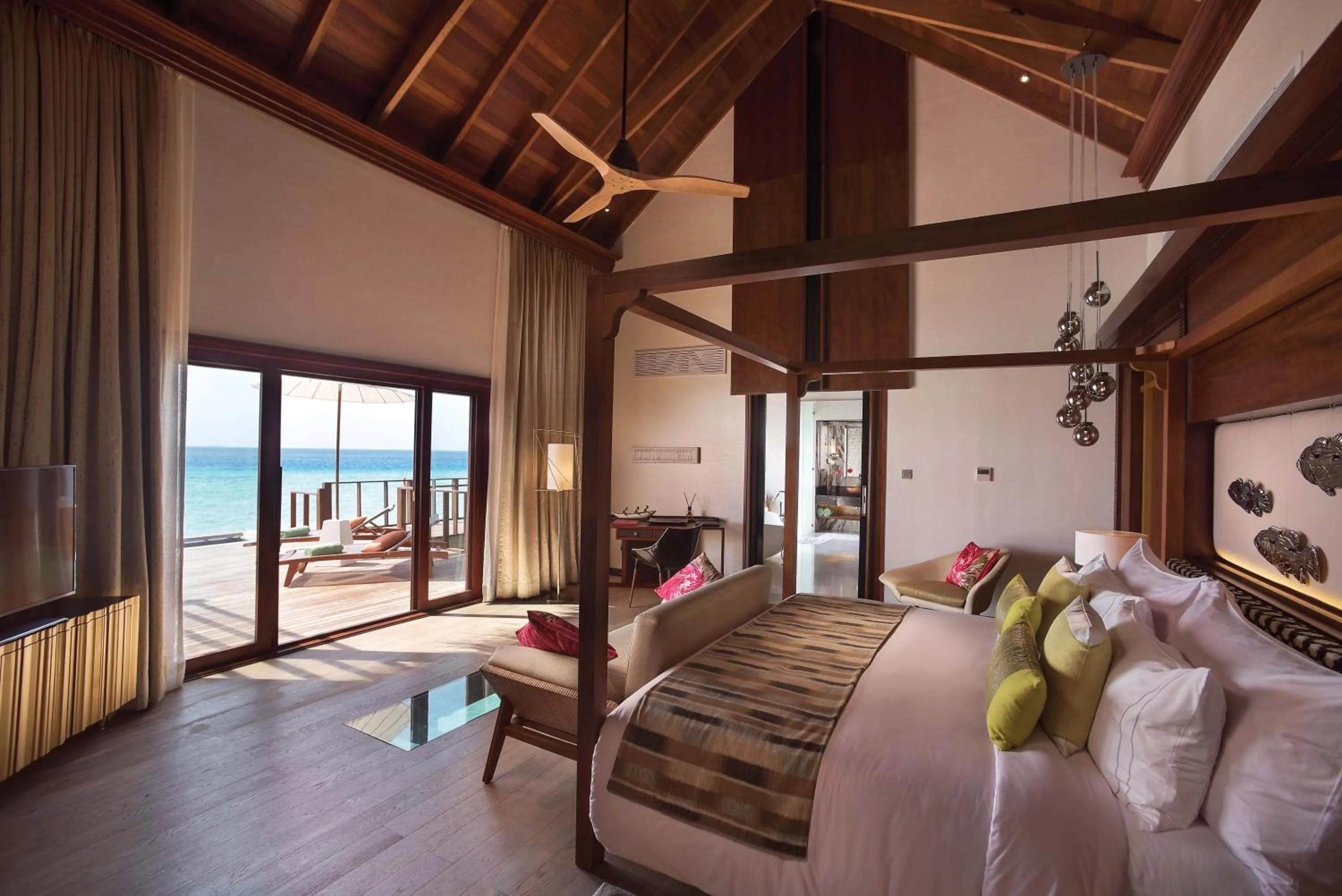 Photo of the whole room, Bed in OZEN LIFE MAADHOO - Luxury All Inclusive with Free Transfers