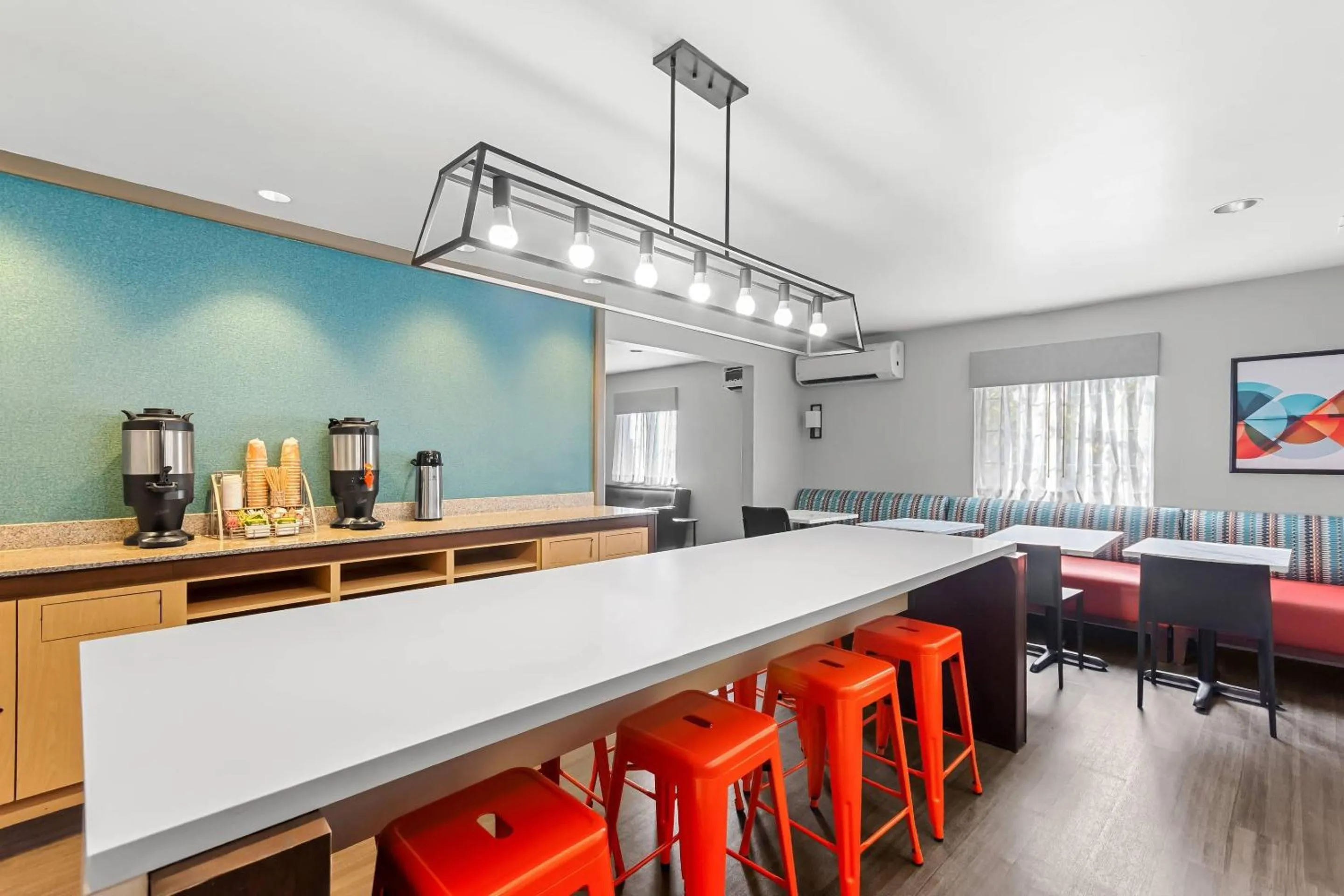 Breakfast in MainStay Suites Louisville Jeffersontown