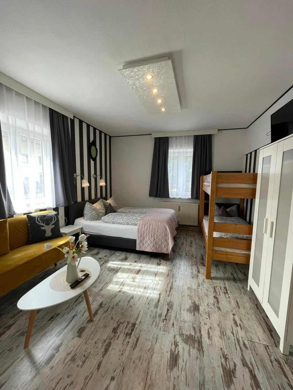 Bed in LA Boutique House