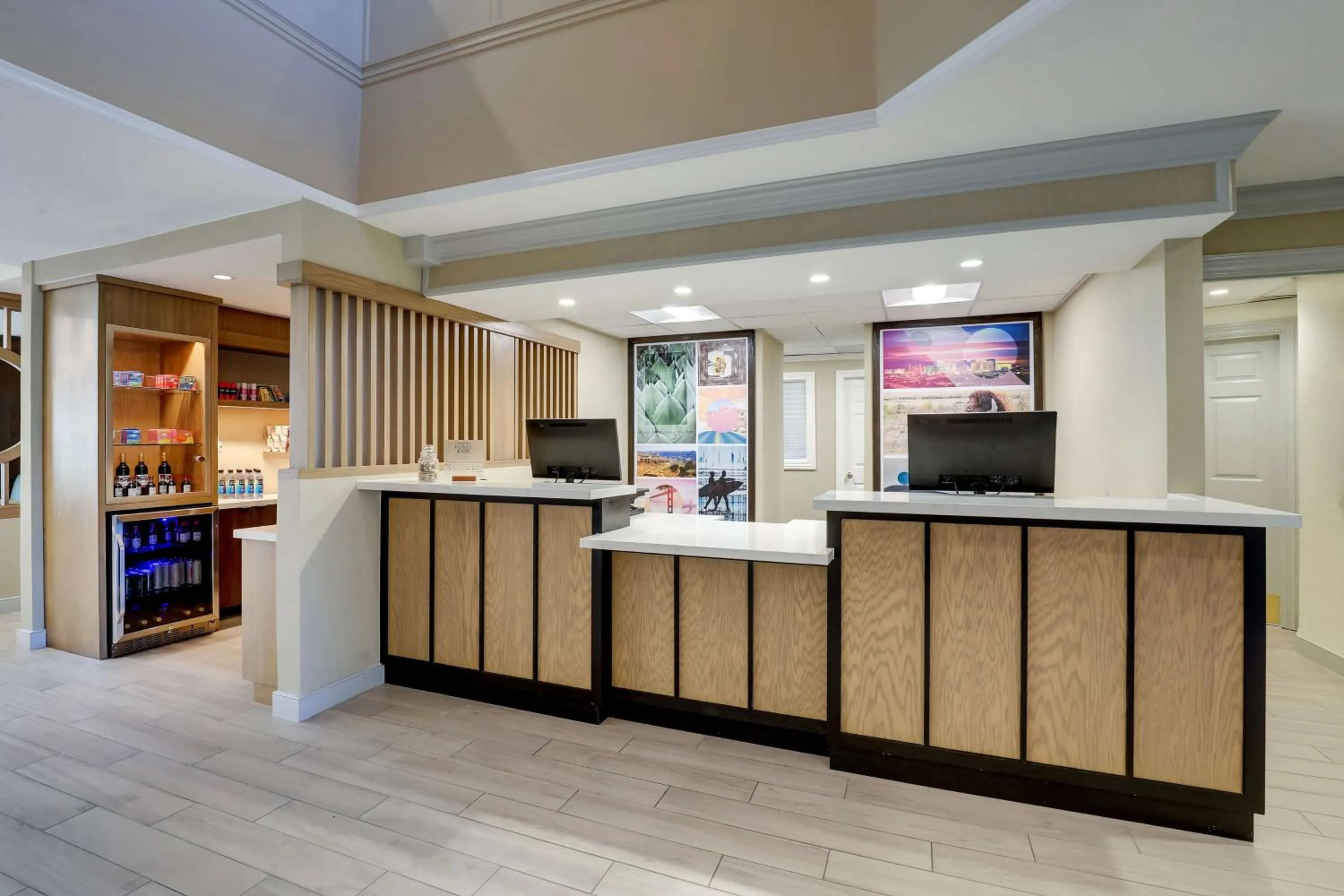 Lobby or reception in Sonesta ES Suites Sunnyvale