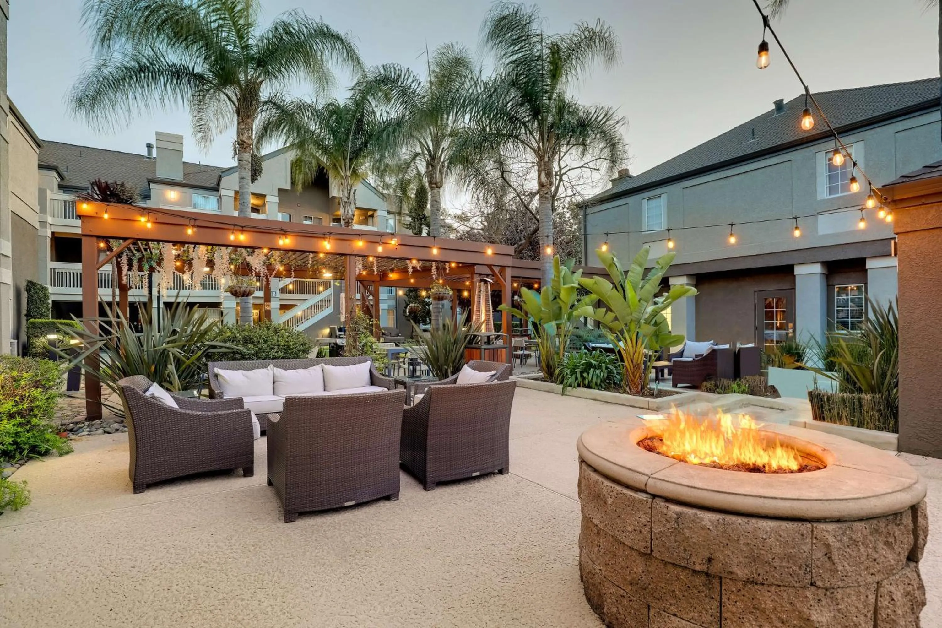 Property building in Sonesta ES Suites Sunnyvale