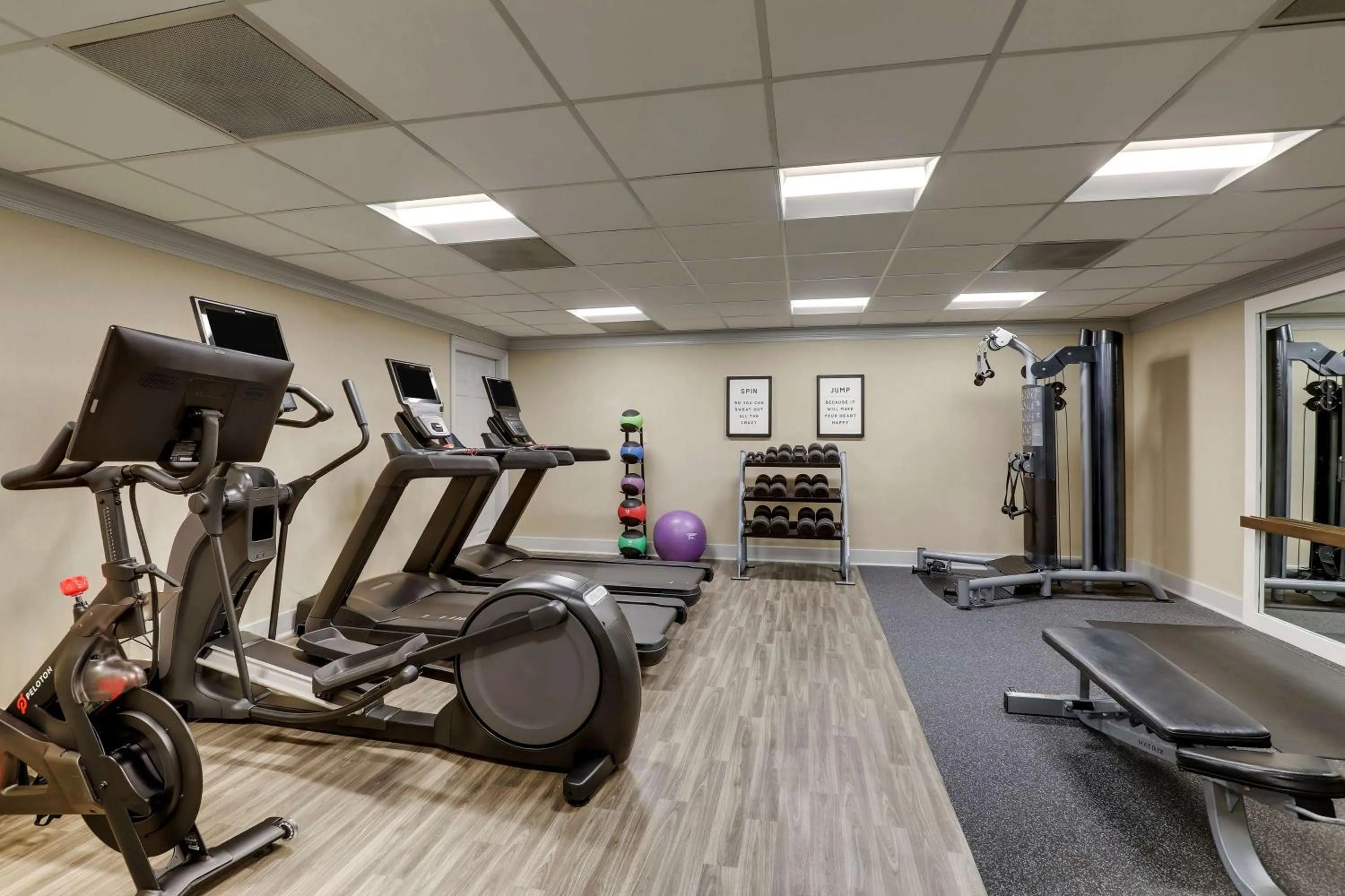 Sports in Sonesta ES Suites Sunnyvale