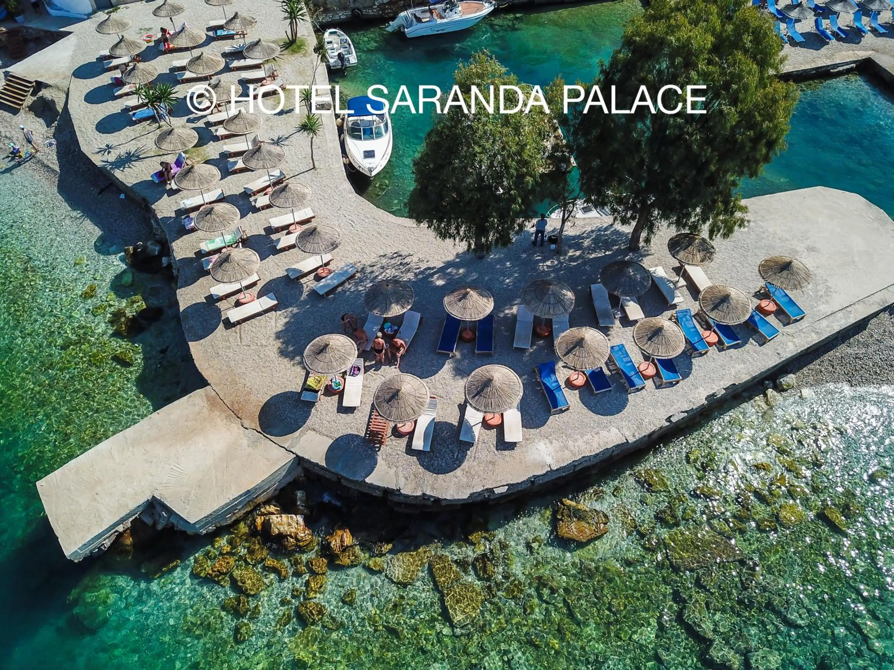 Beach in Hotel Saranda Palace