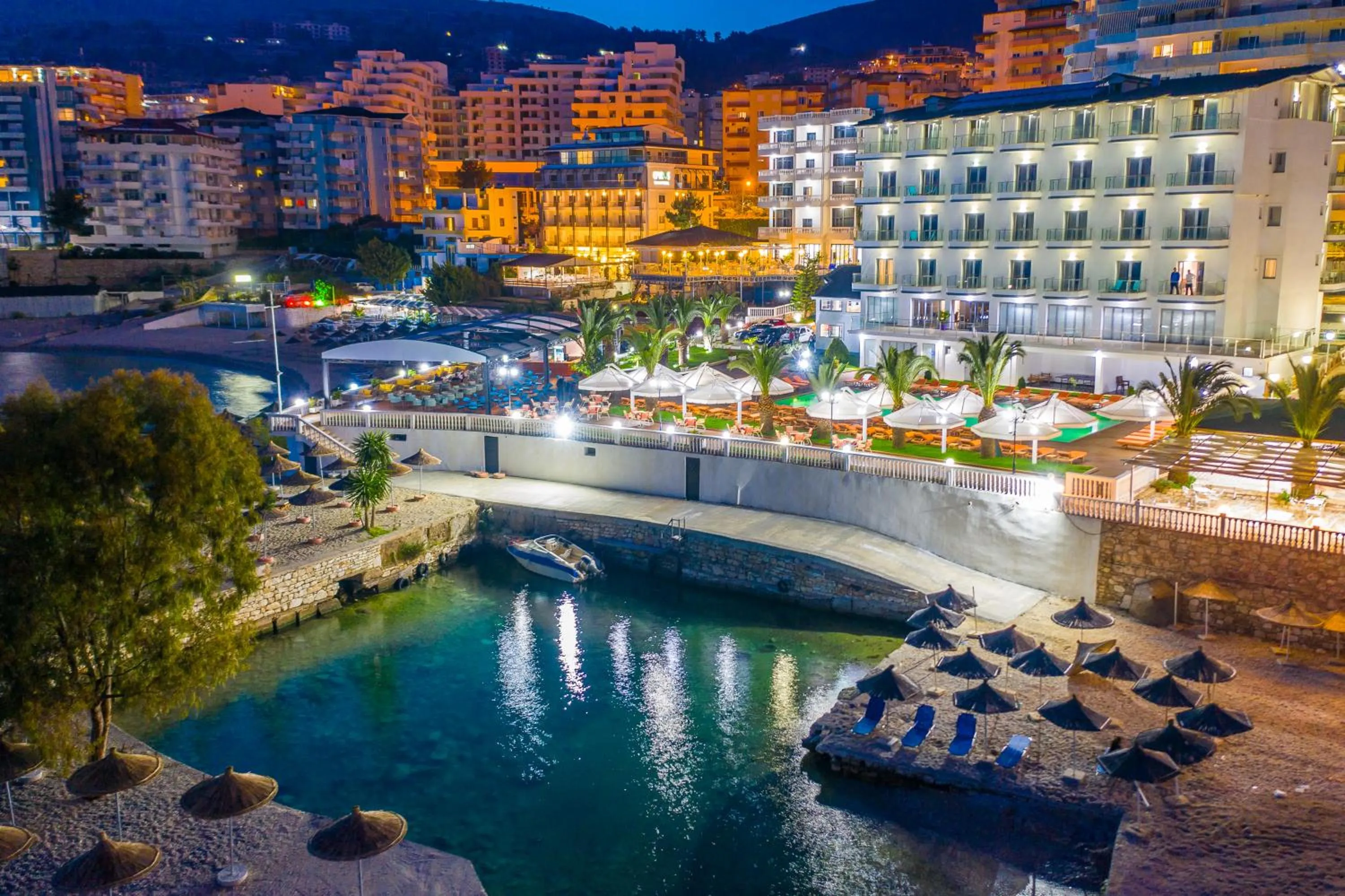 Property building in Hotel Saranda Palace