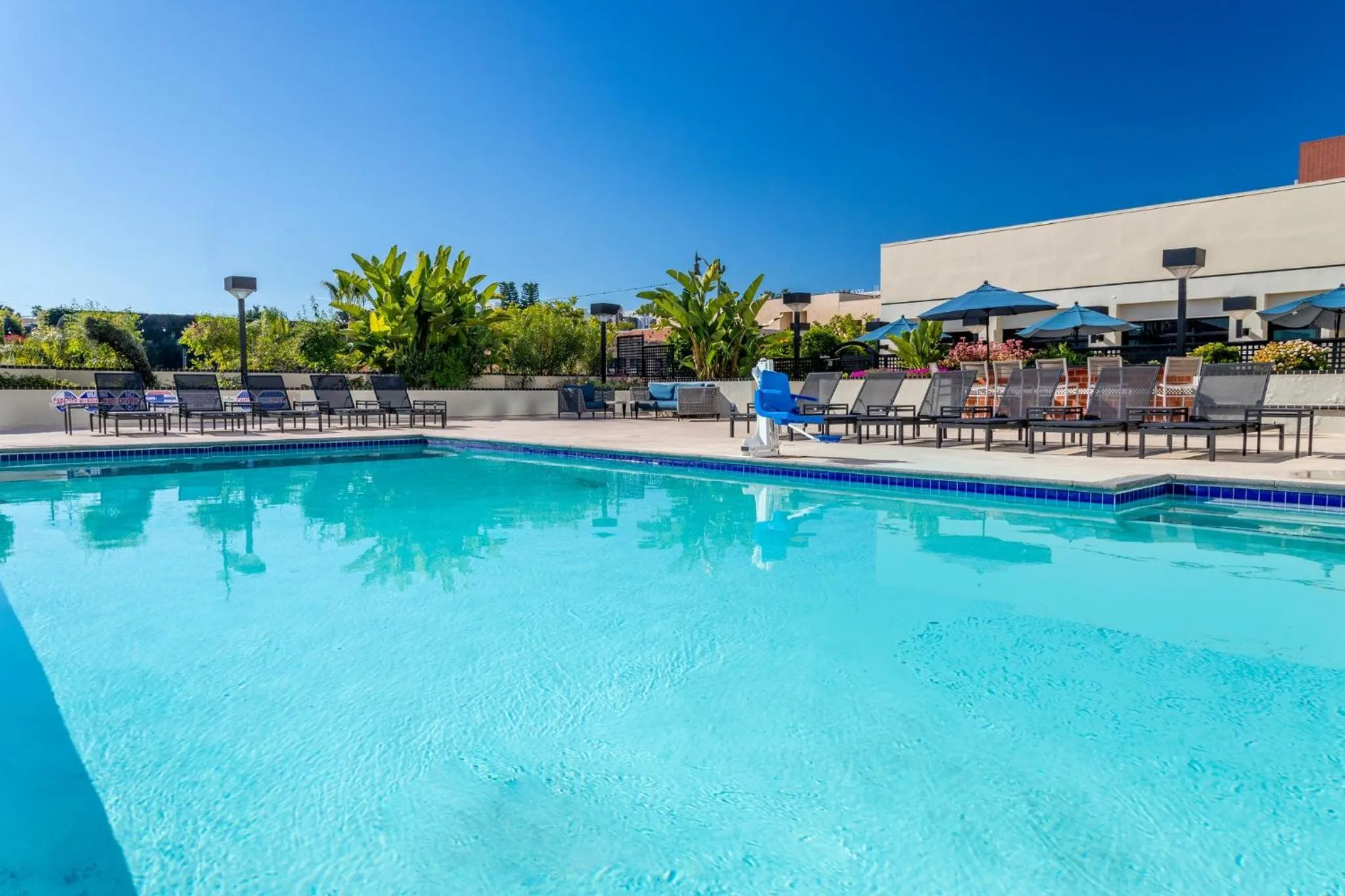 Swimming pool in Crowne Plaza Hotel Los Angeles Harbor by IHG