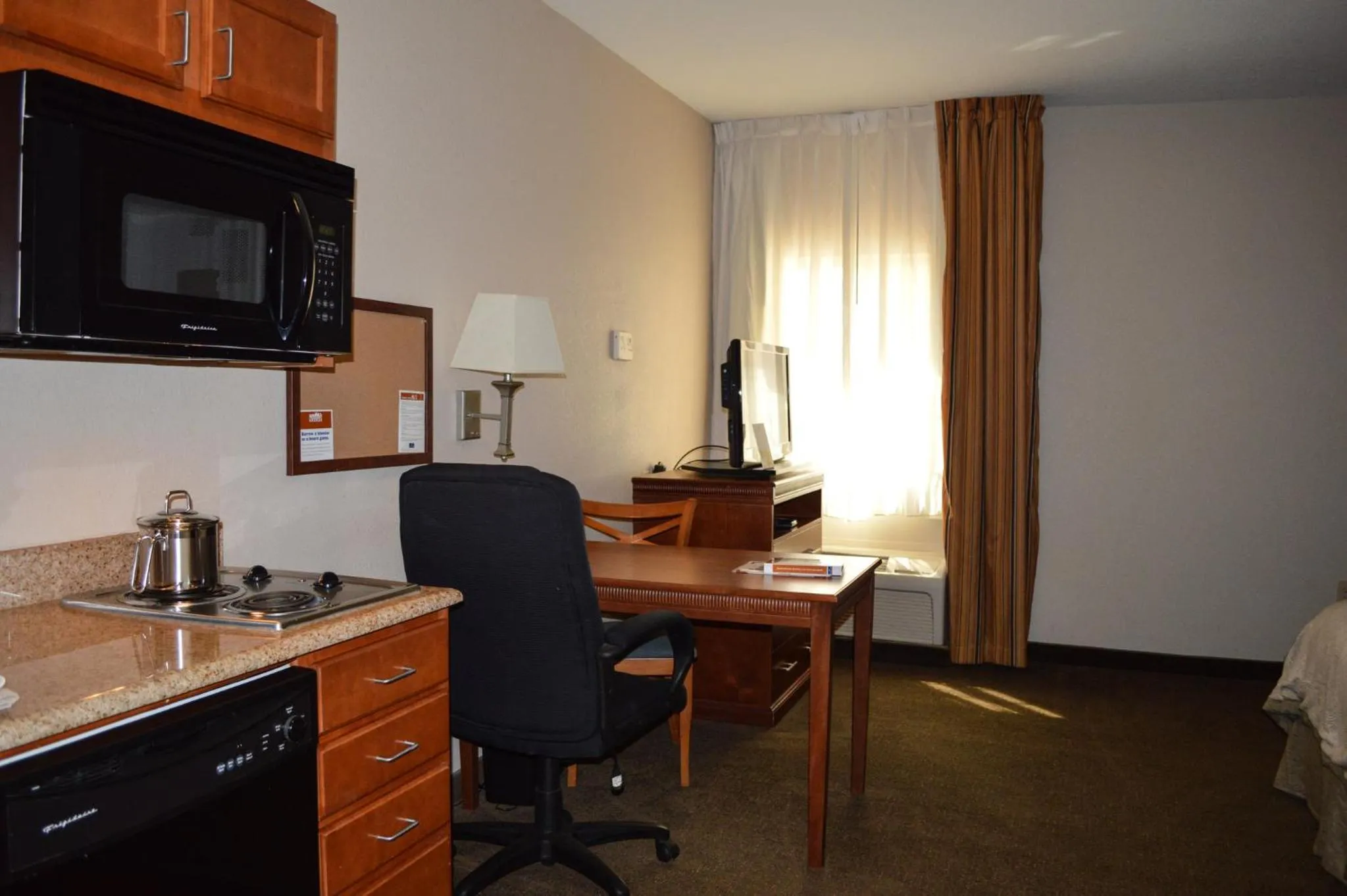 Bedroom in Candlewood Suites-Augusta by IHG