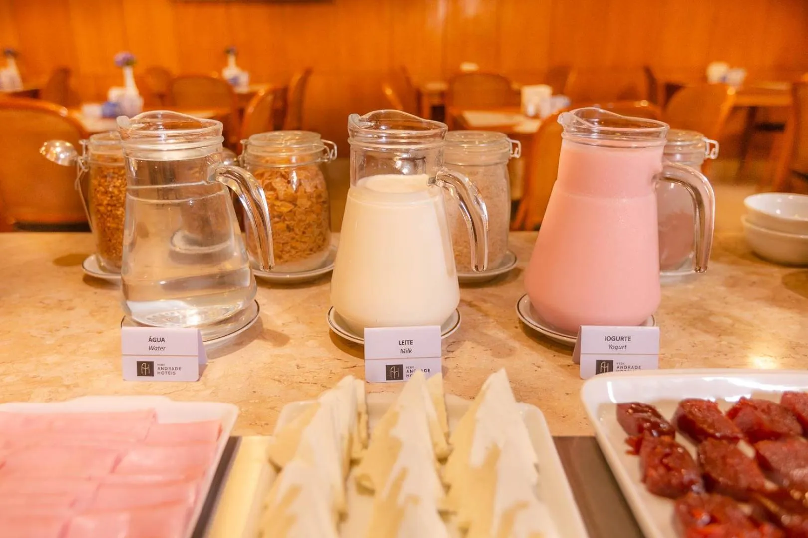 Breakfast in Rede Andrade Canada