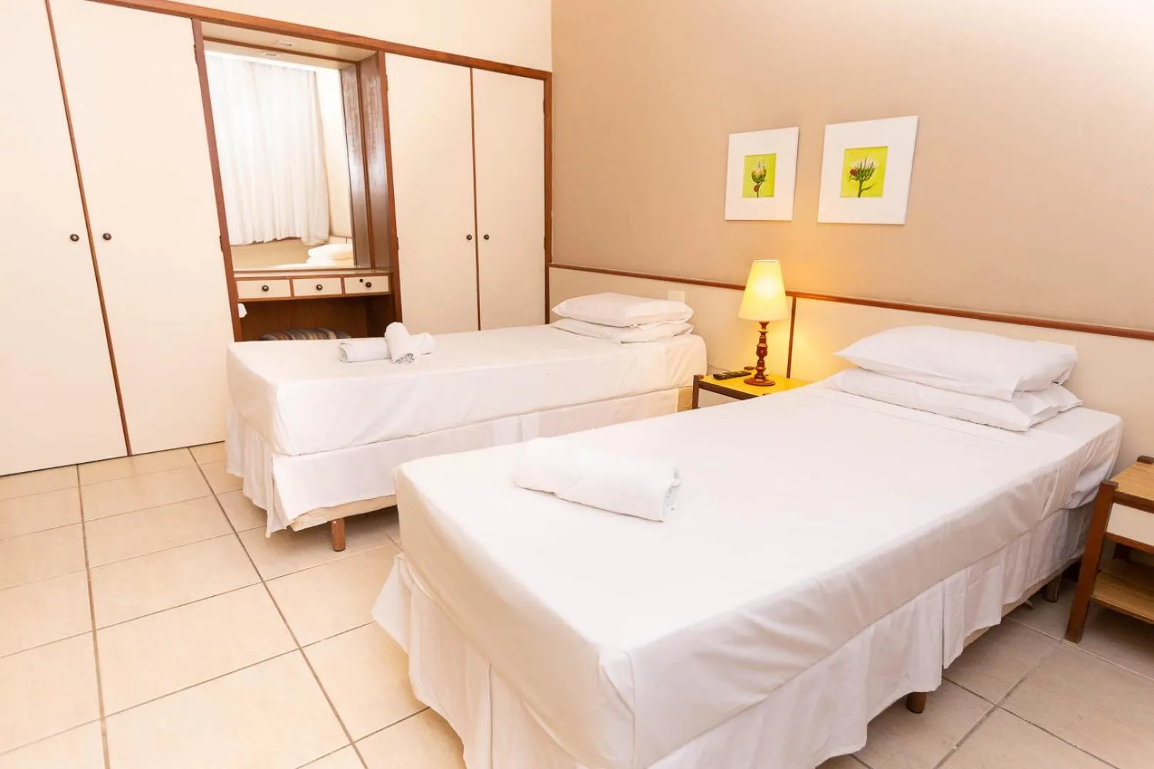 Bedroom, Bed in Rede Andrade Canada