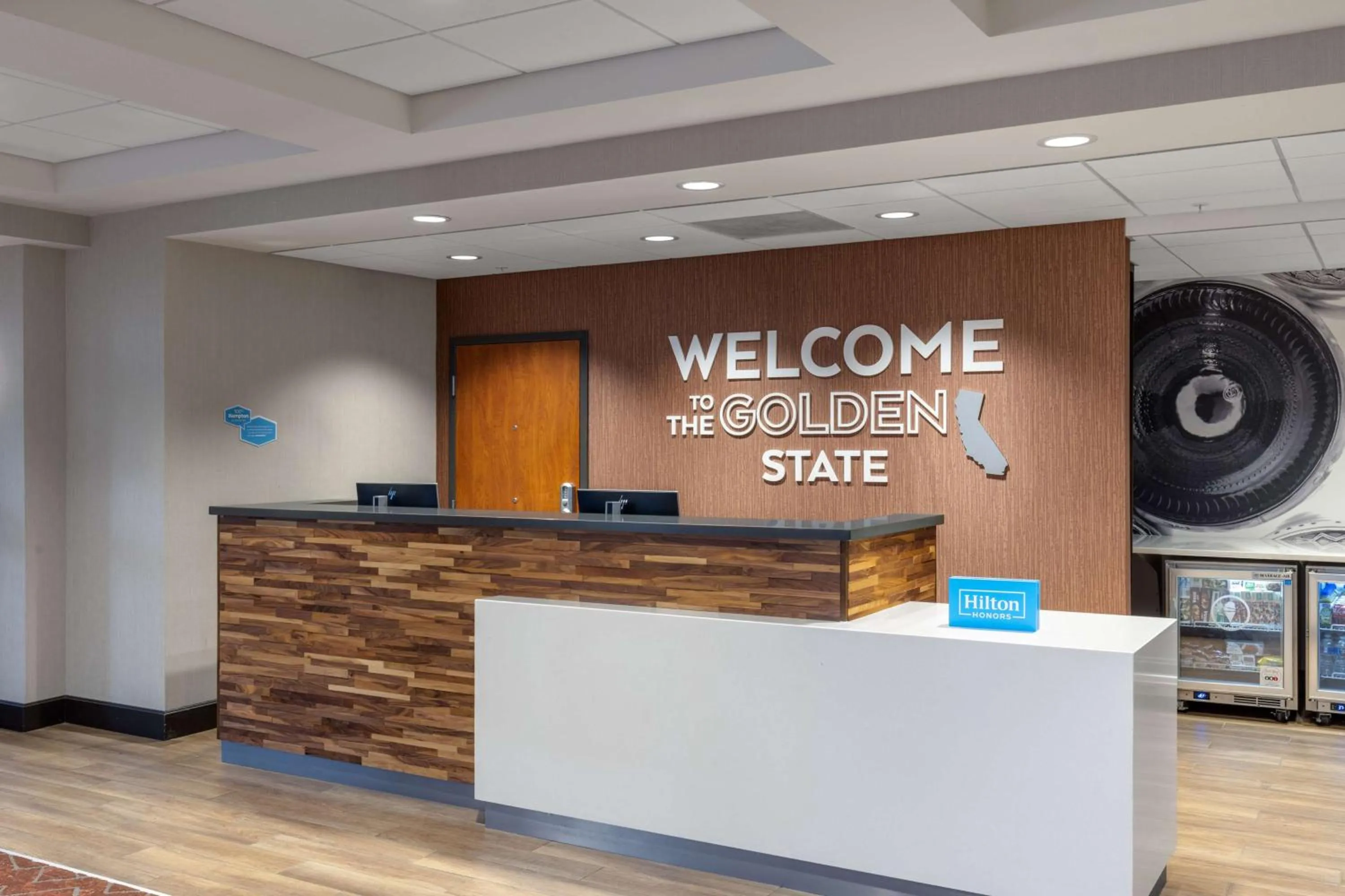 Lobby or reception in Hampton Inn & Suites Yuba City