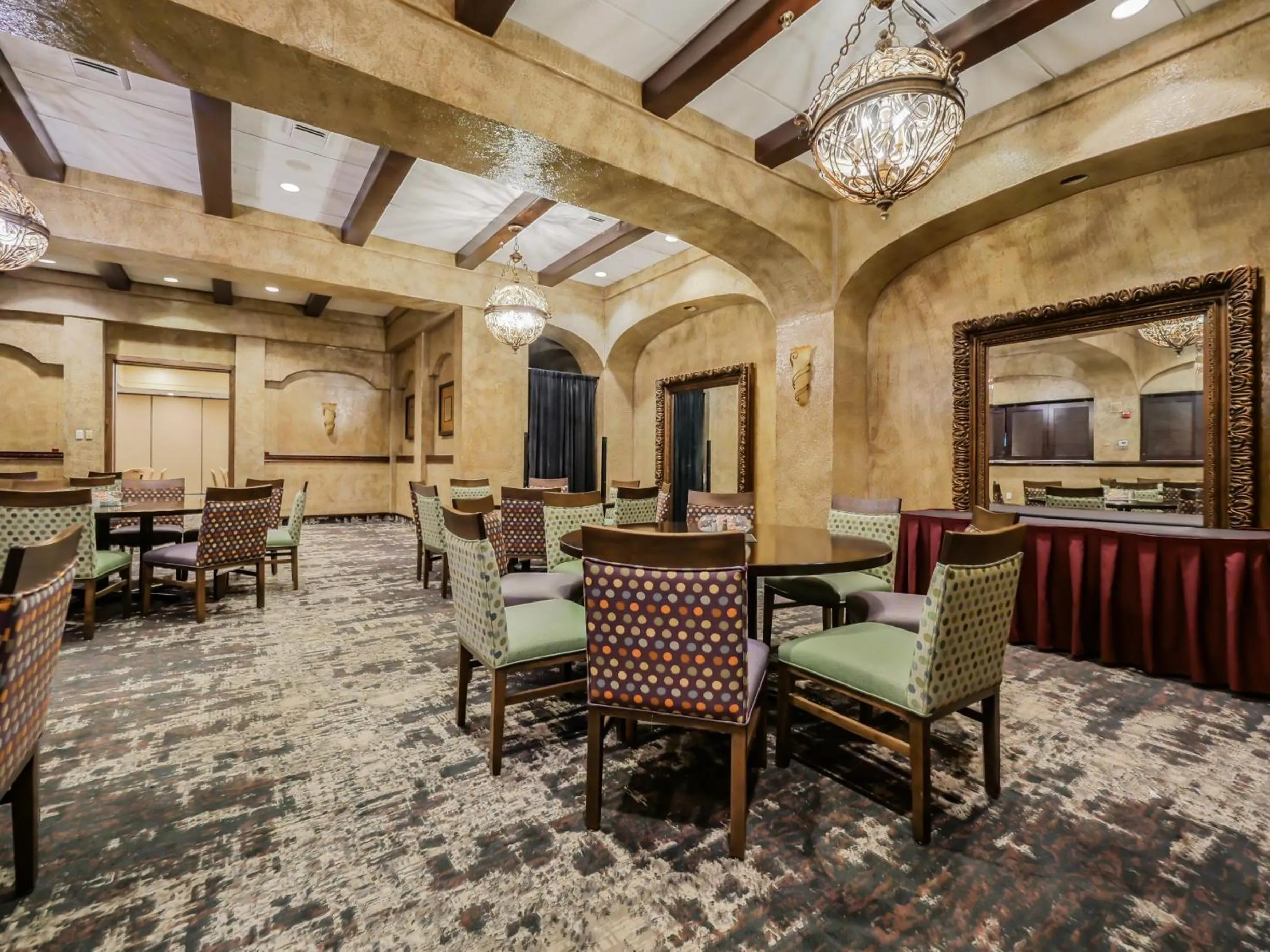 Meeting/conference room in Crowne Plaza Cleveland Airport by IHG