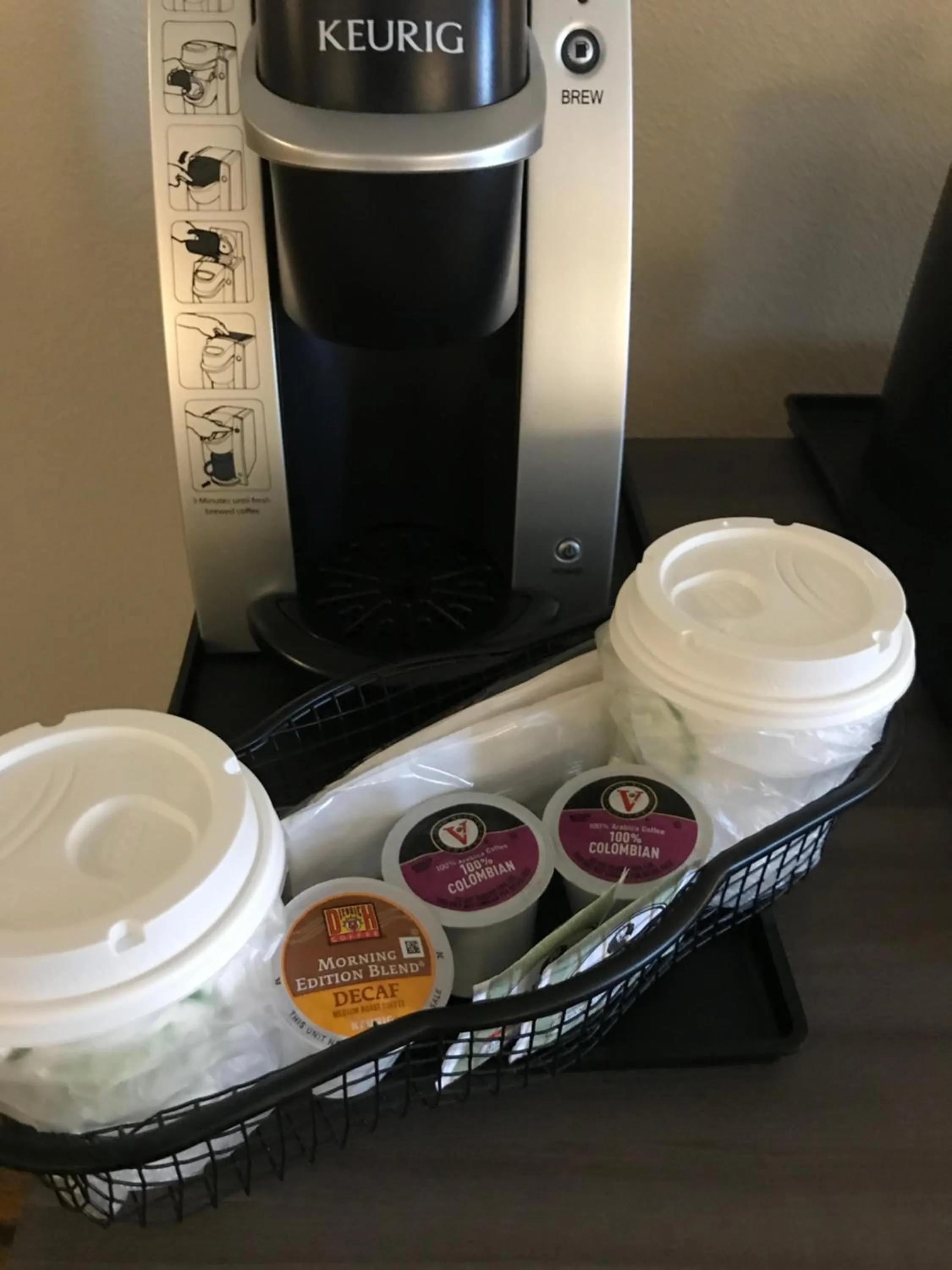 Coffee/tea facilities in Holiday Inn & Suites Albuquerque-North I-25 by IHG