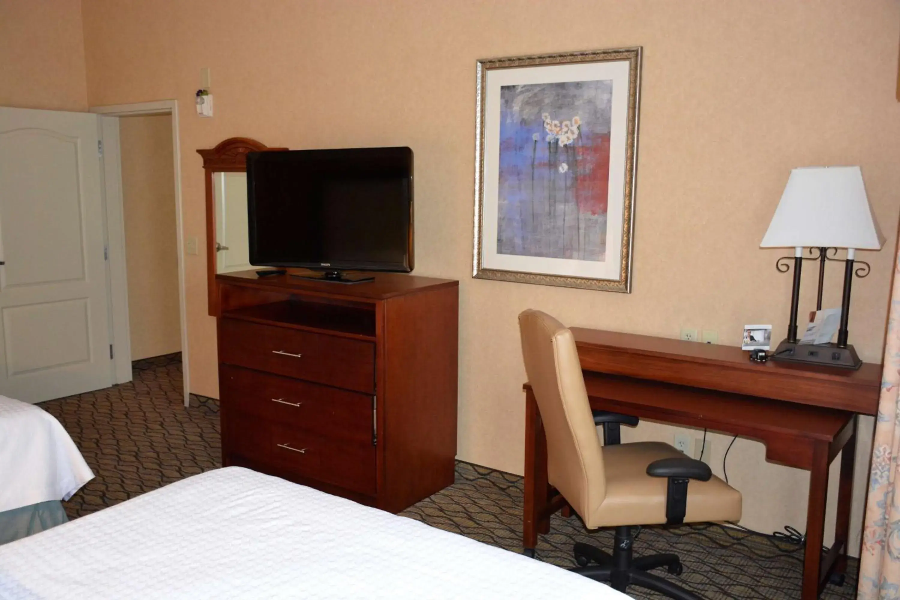 Suite with Two Queen Beds and Roll-In Shower - Mobility Access/Non-Smoking in Homewood Suites by Hilton Brighton Suite with Two Queen Beds and Roll-In Shower - Mobility Access/Non-Smoking in Homewood Suites by Hilton Brighton