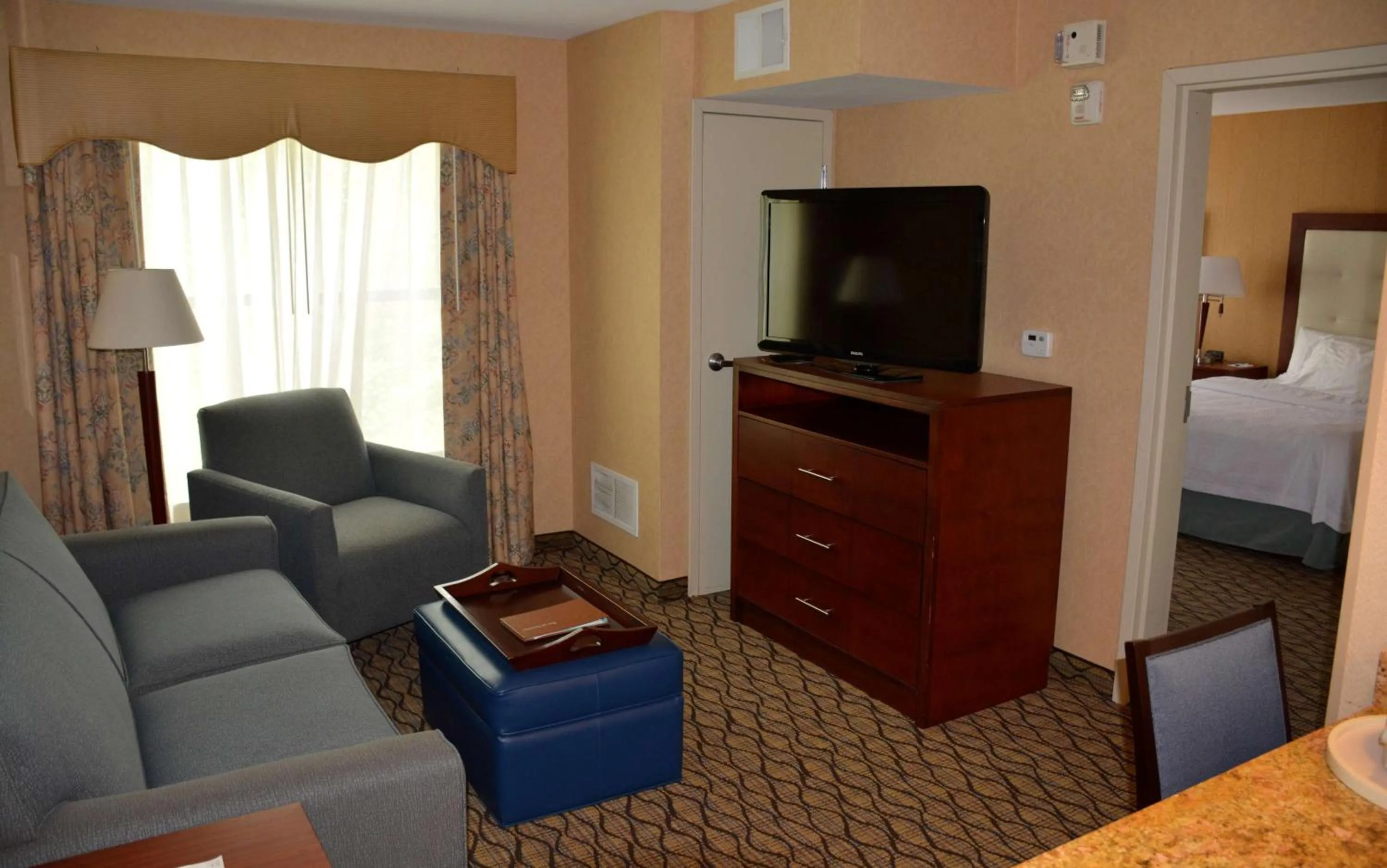 Living room in Homewood Suites by Hilton Brighton