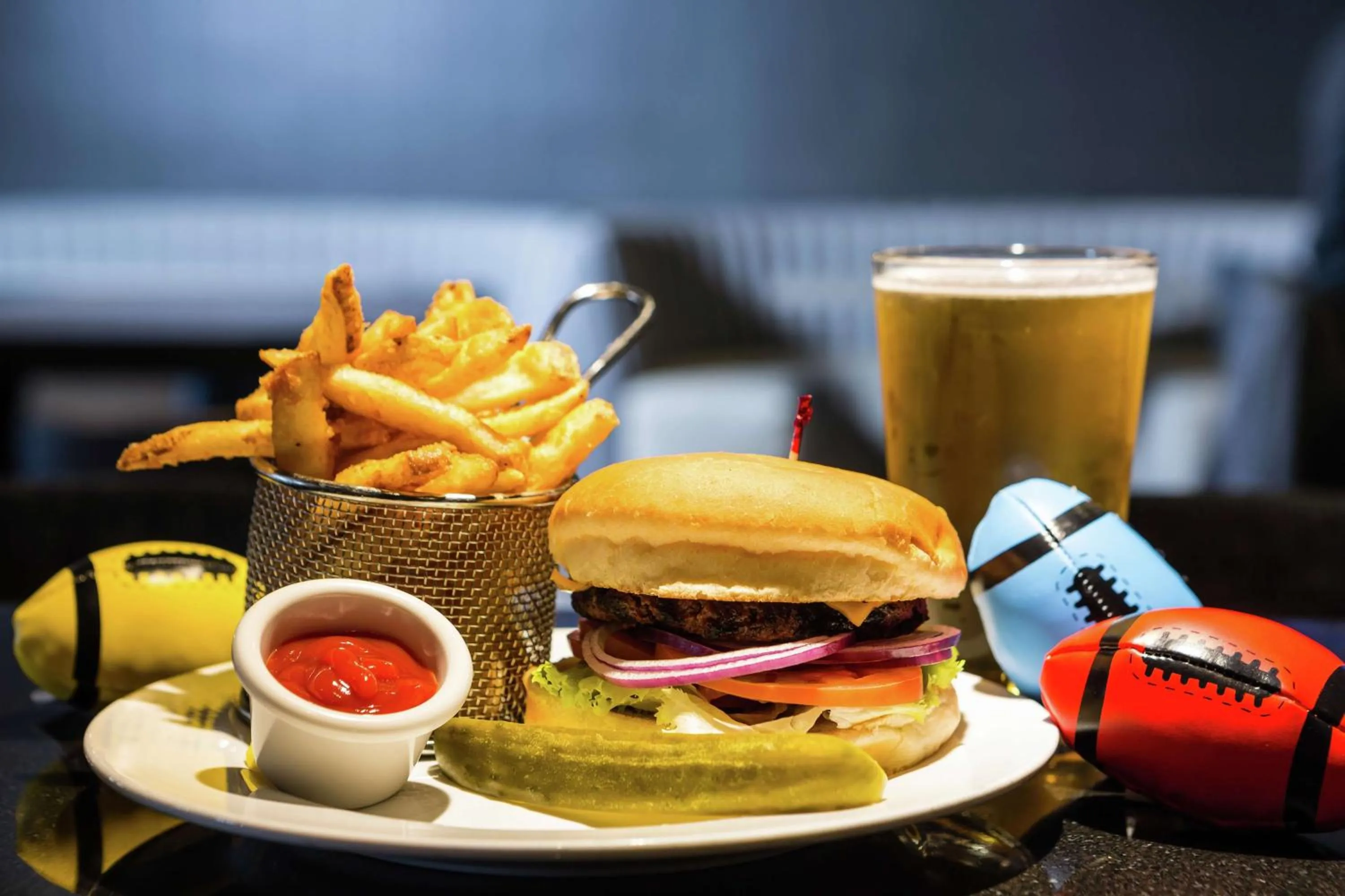 Restaurant/places to eat in DoubleTree by Hilton Carson