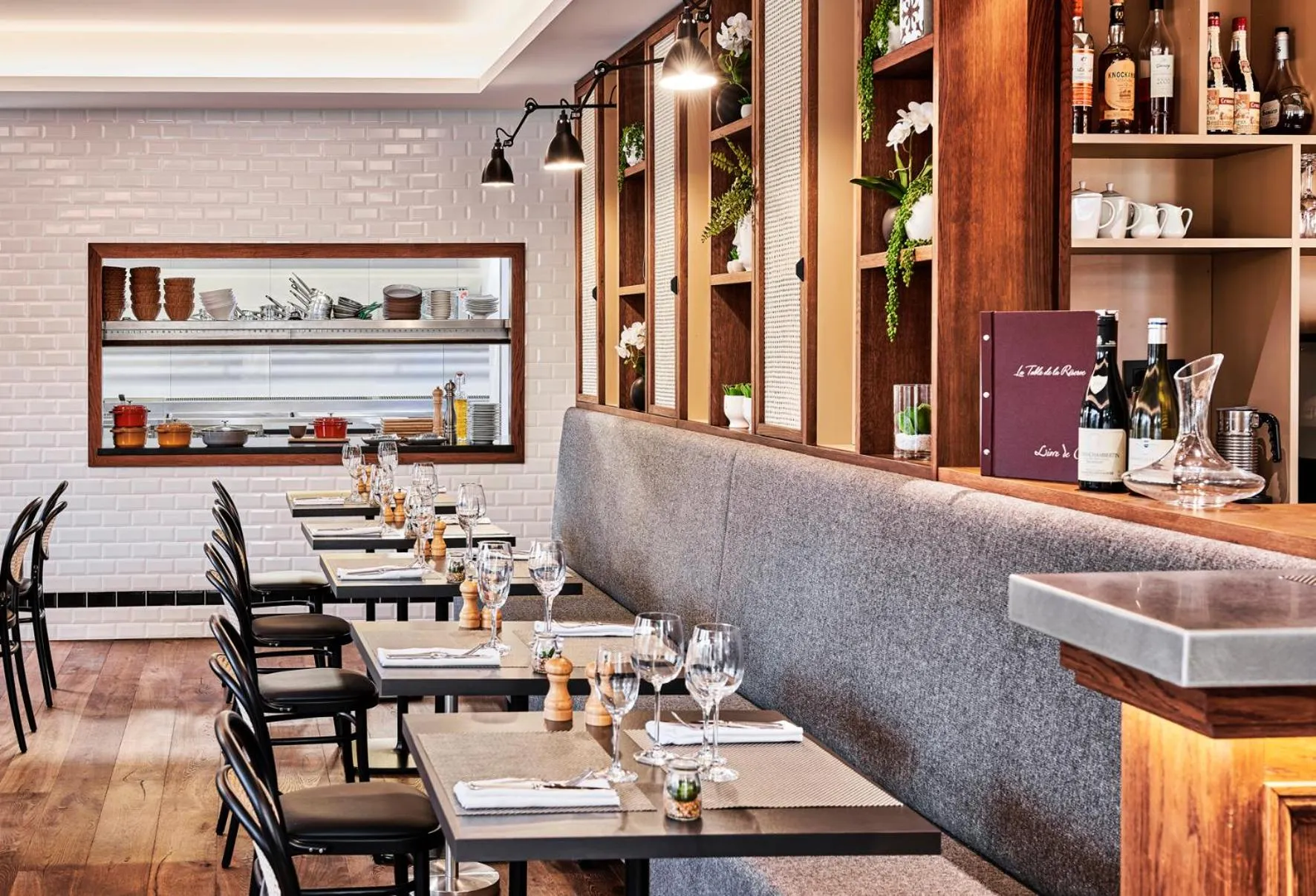 Restaurant/places to eat in La Réserve de Beaulieu