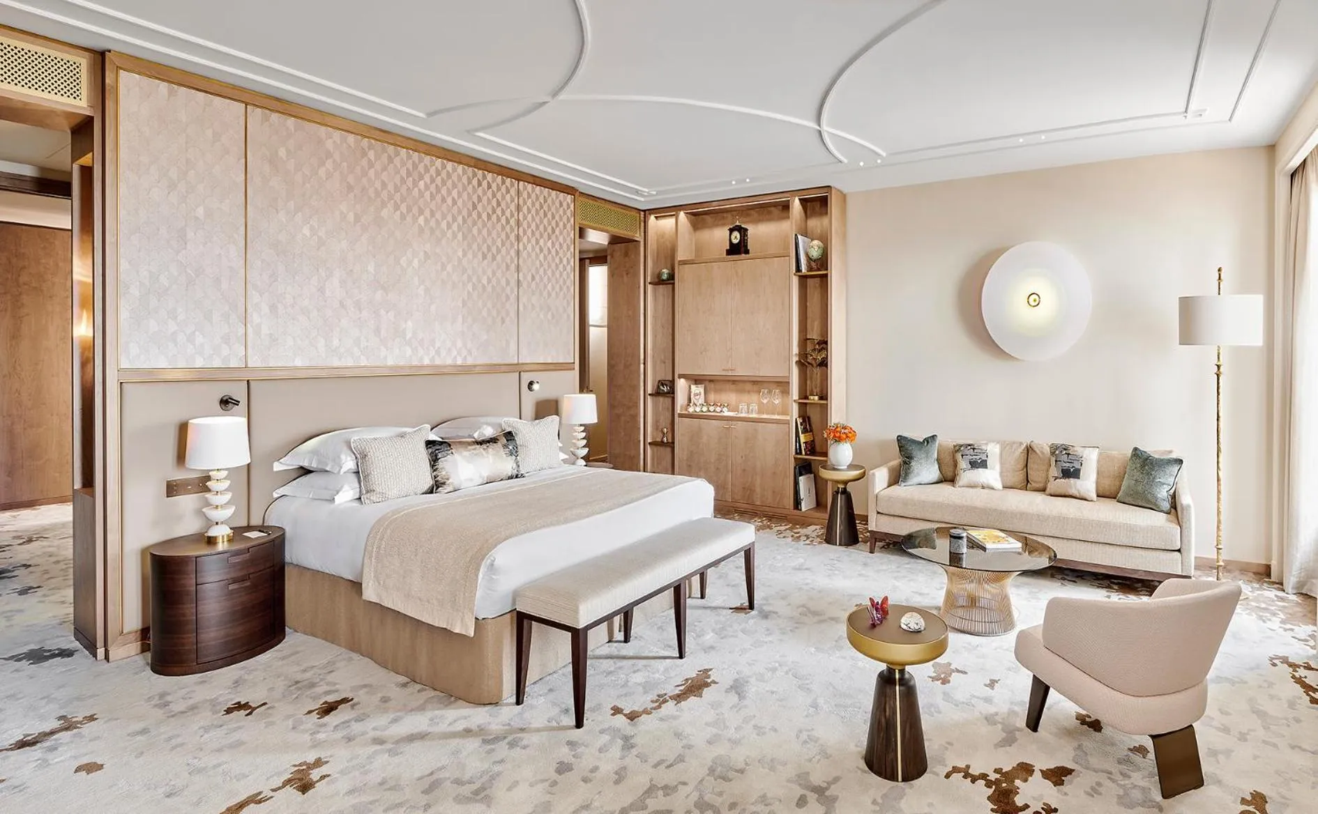 Bed in La Réserve de Beaulieu