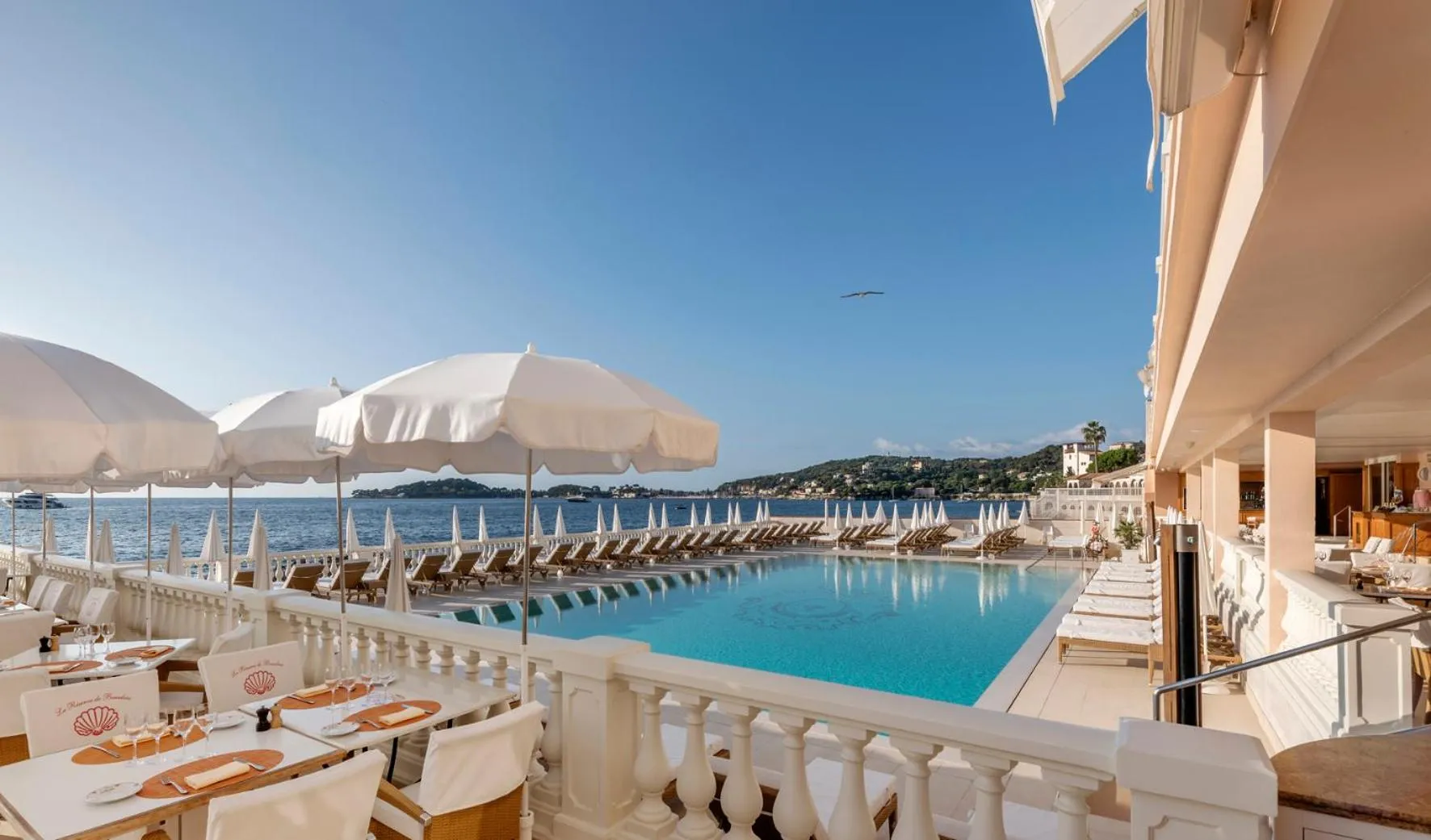 Patio in La Réserve de Beaulieu