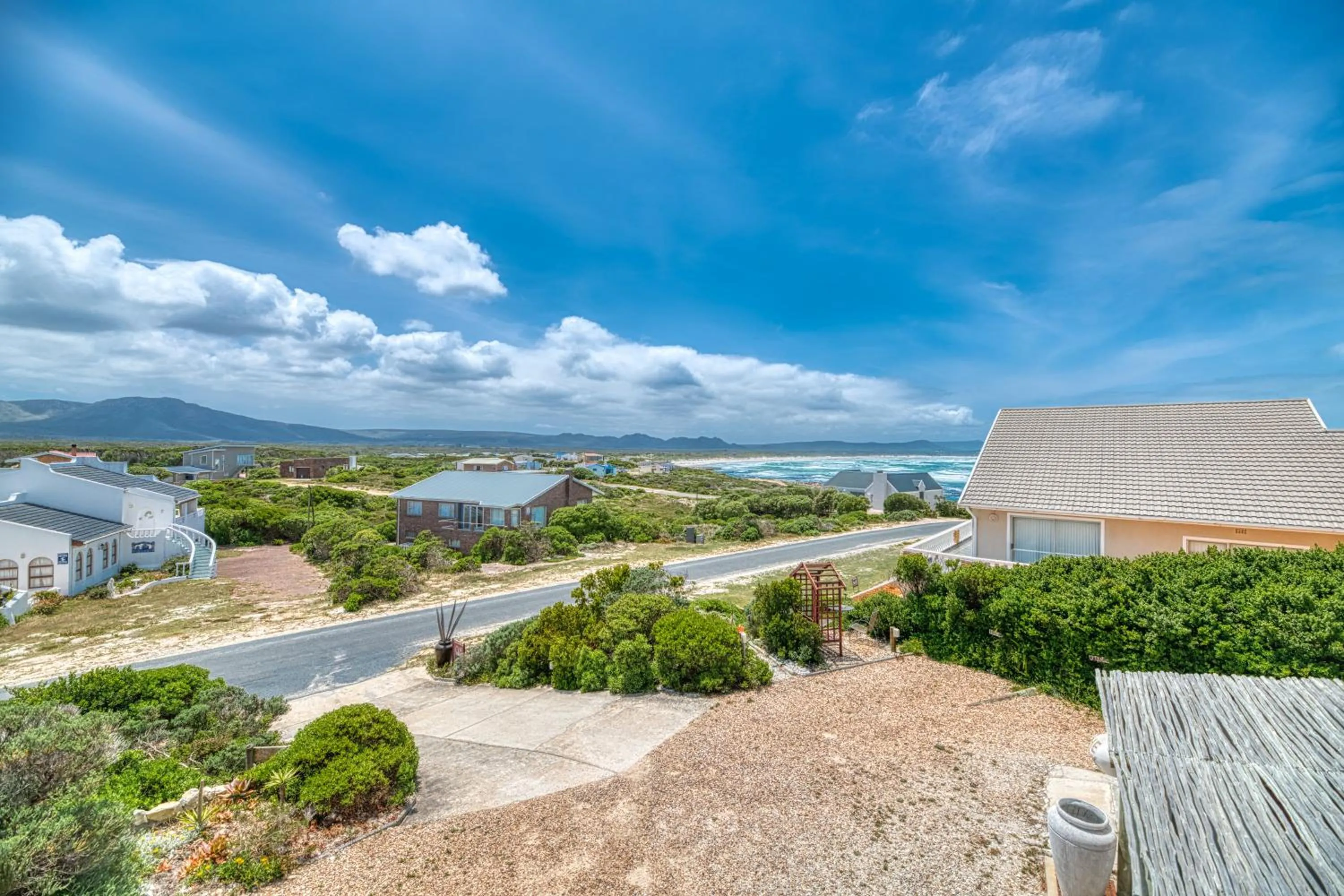 Neighbourhood in The-Ark B&B