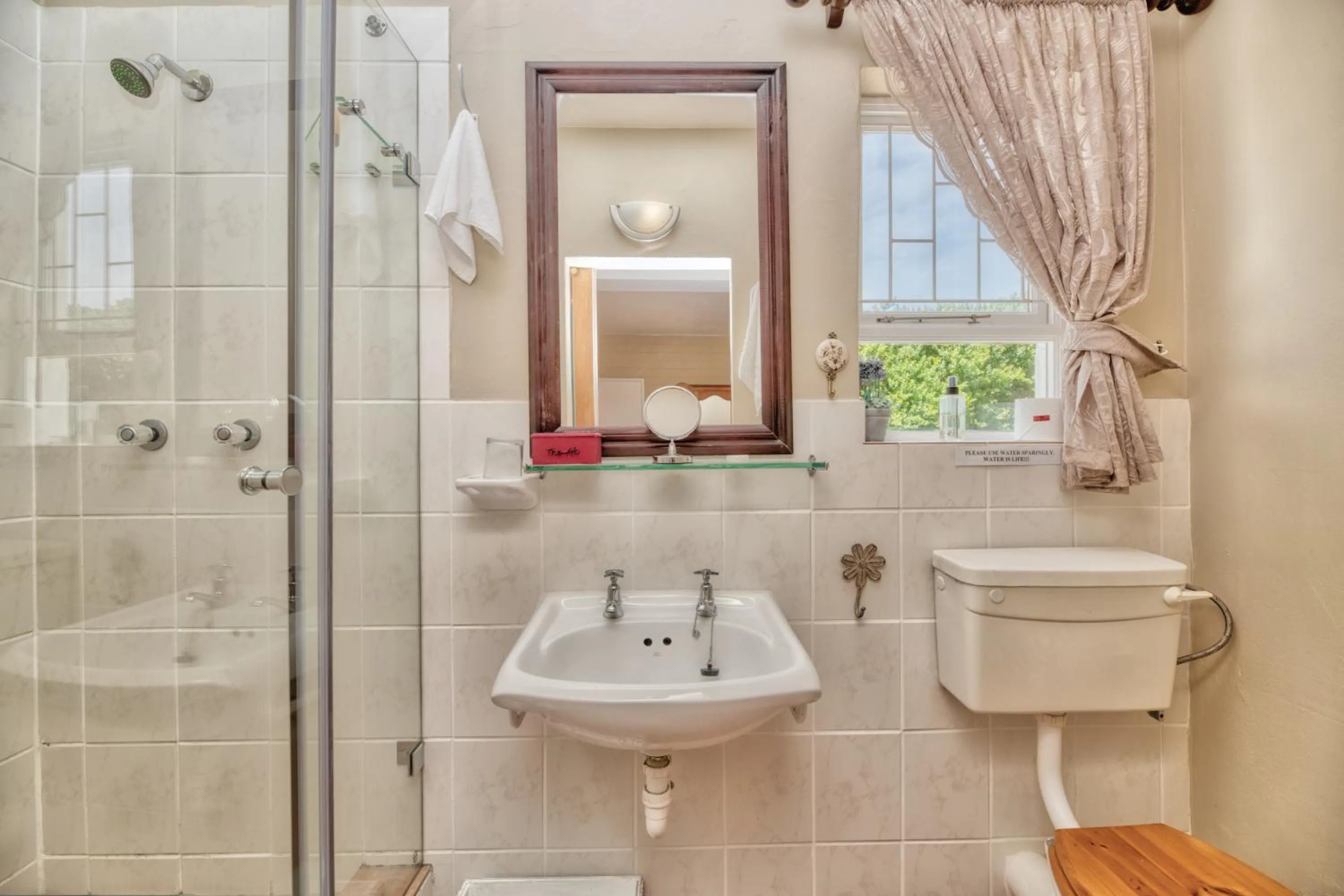 Bathroom in The-Ark B&B