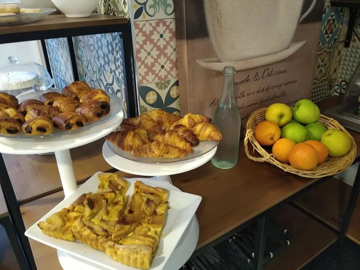 Breakfast in Atoll Hotel restaurant