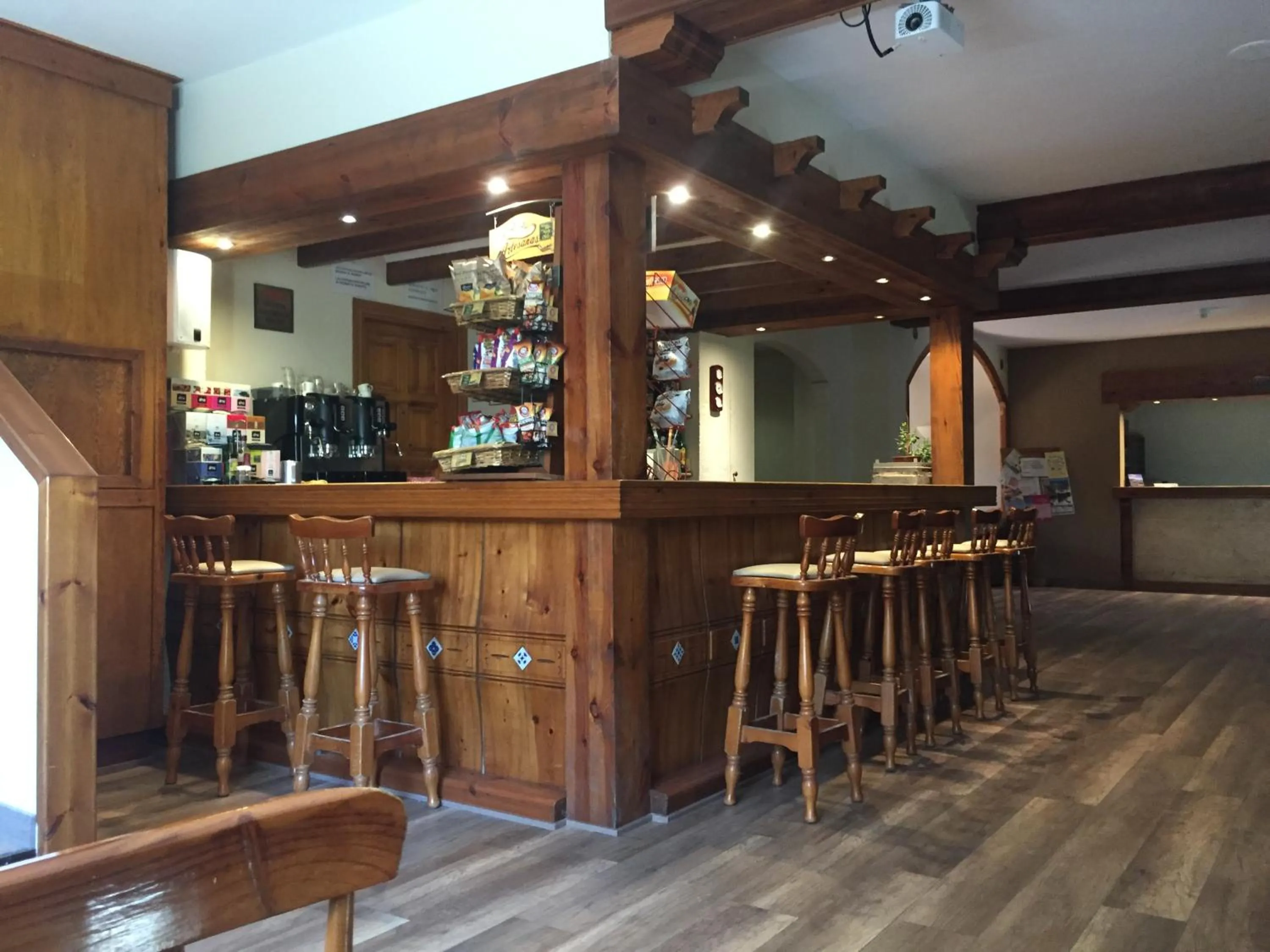 Lounge or bar in Hotel Roca